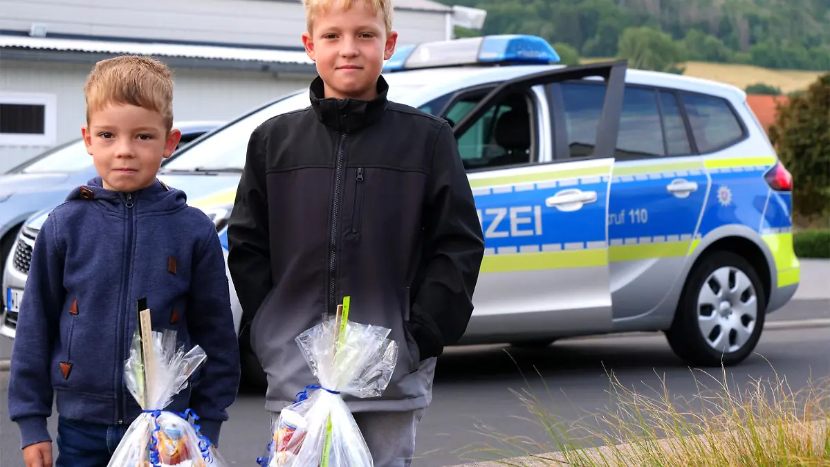 Anton (6) und Emil (9) aus Friedewald.