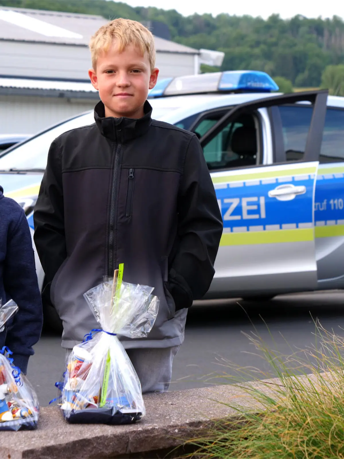 Anton (6) und Emil (9) aus Friedewald.