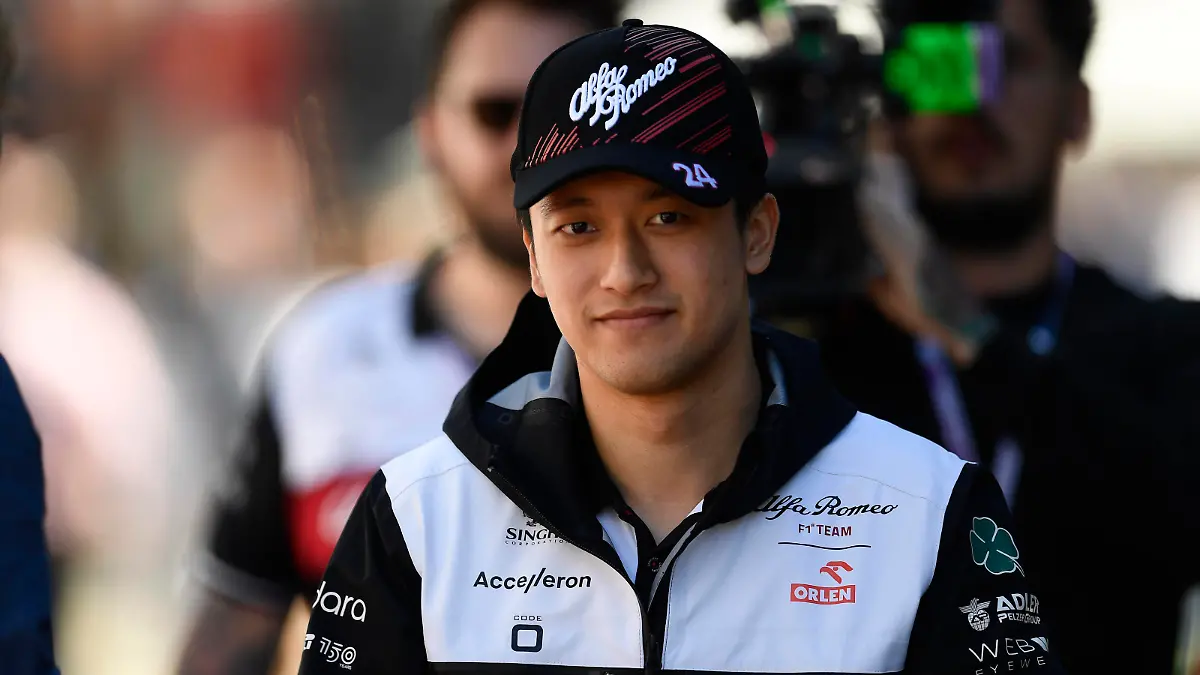 F1 Grand Prix of Great Britain Zhou Guanyu of China and Alfa Romeo F1 prior the race of the F1 Grand Prix of Great Britain at Silverstone on July 3, 2022 in Northampton, United Kingdom. Northampton Barcelona England PUBLICATIONxNOTxINxFRA Copyright: xJosexBretonx originalFilename:breton-f1grandp220703_nptPC.jpg 