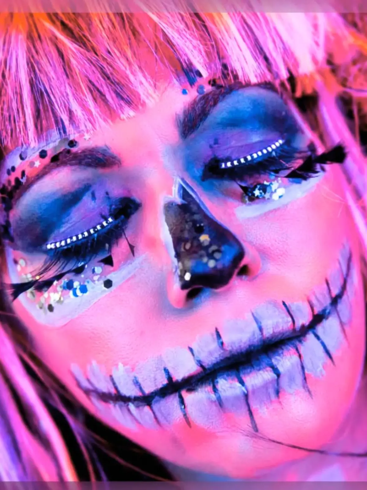 Bild zu: "Eine besondere Herausforderung: Black Light!"