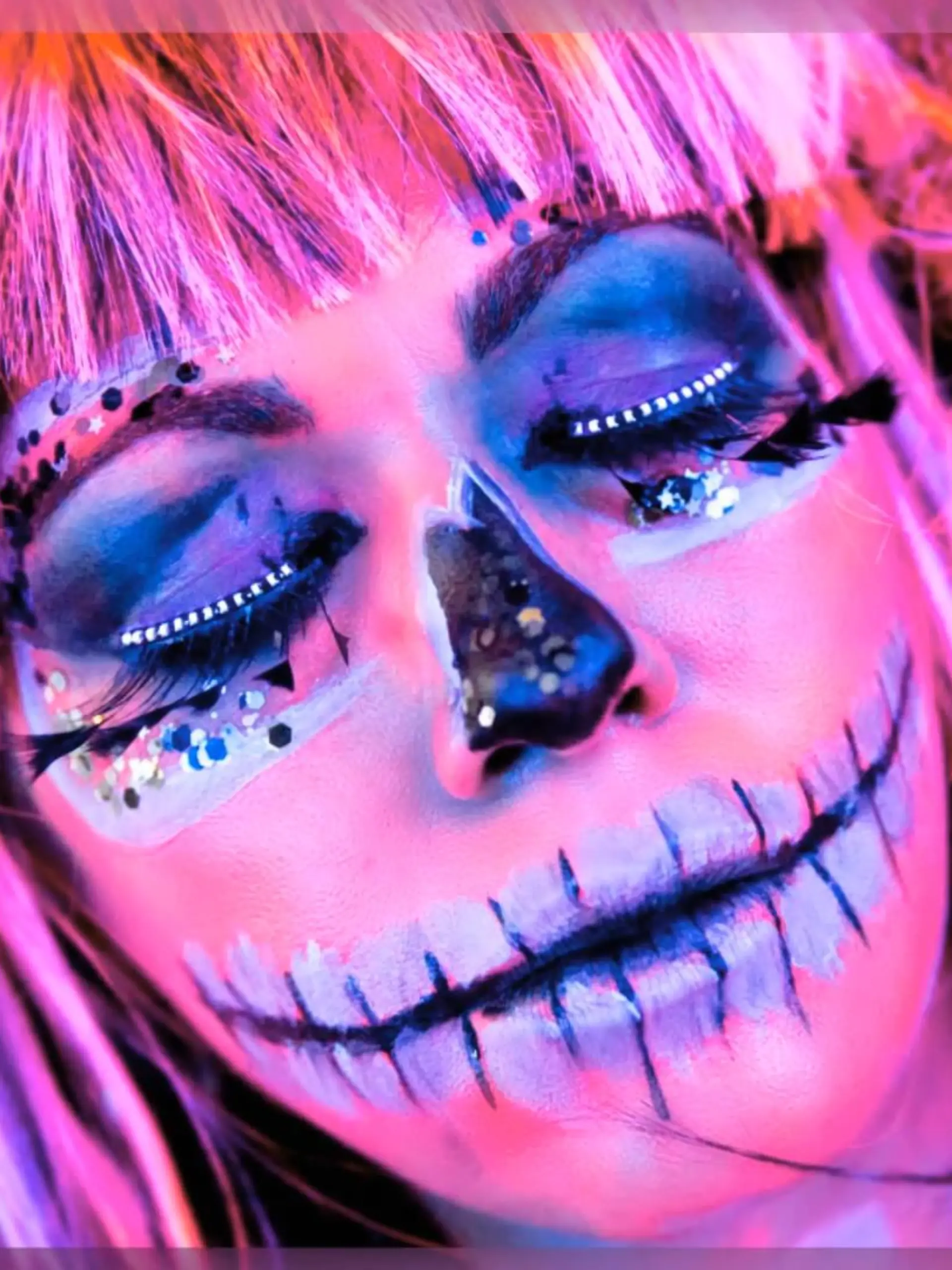 Bild zu: "Eine besondere Herausforderung: Black Light!"