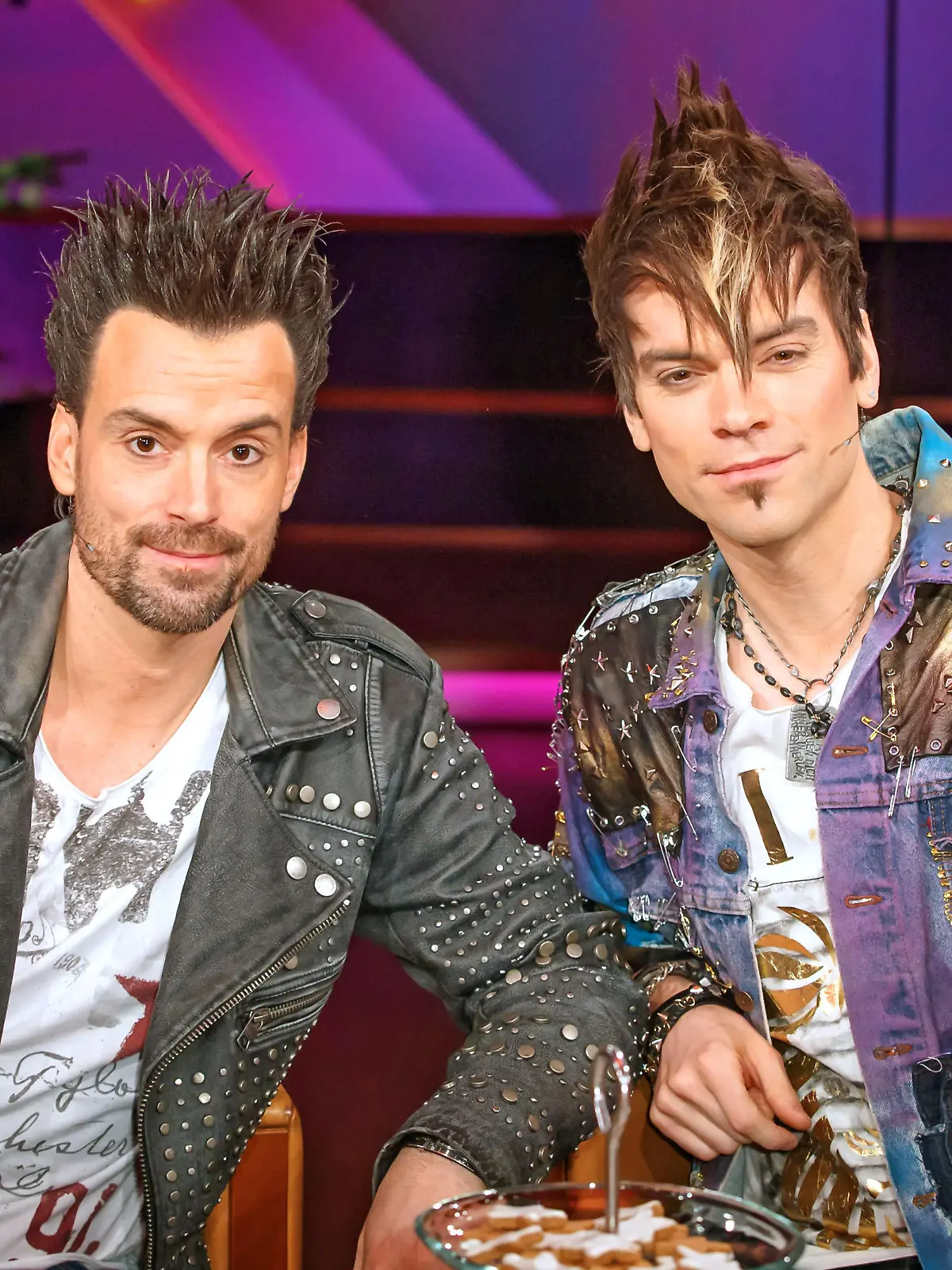 MDR - Riverboat. Ehrlich Brothers anläßlich der Aufzeichnung der MDR - Talkshow Riverboat am 06.12.2019 im Studio 3 der Mediacity Leipzig. 20191206SFL0033 *** MDR Riverboat Ehrlich Brothers on the occasion of the recording of the MDR talk show Riverboat on 06 12 2019 in Studio 3 of the Mediacity Leipzig 20191206SFL0033 