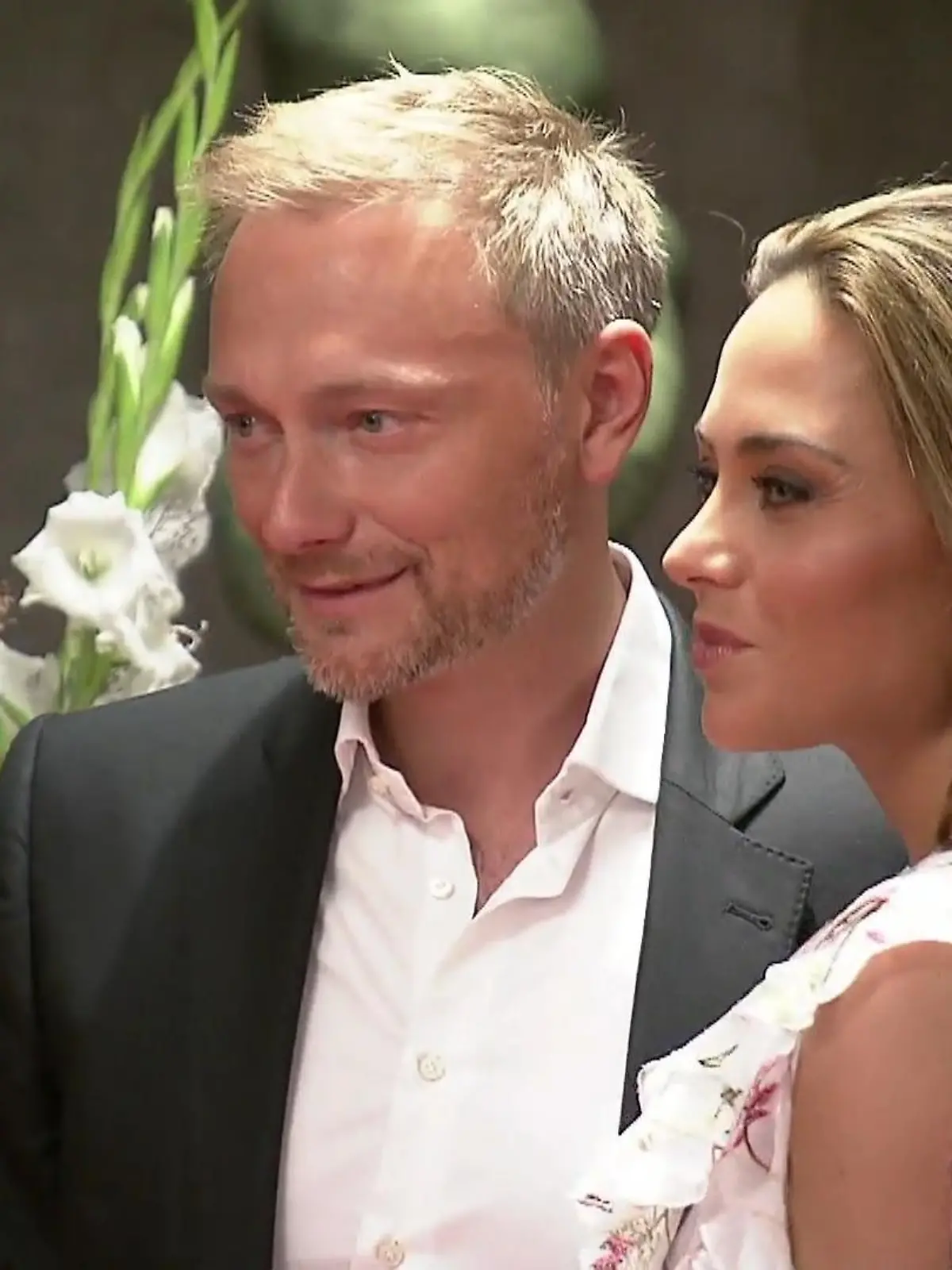 Bild zu: "So sagen Christian Lindner & Franca Lehfeldt "JA""