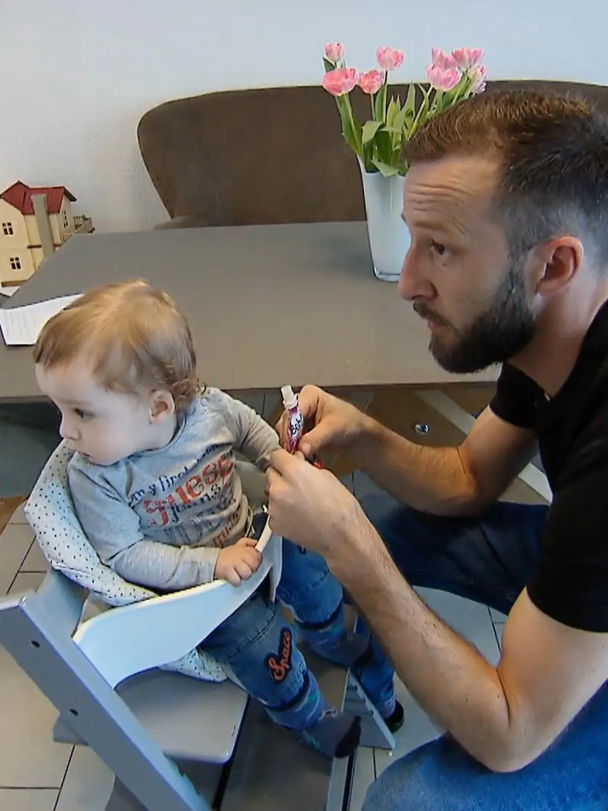 Bild zu: "Matthias bekommt den Stress zu spüren"
