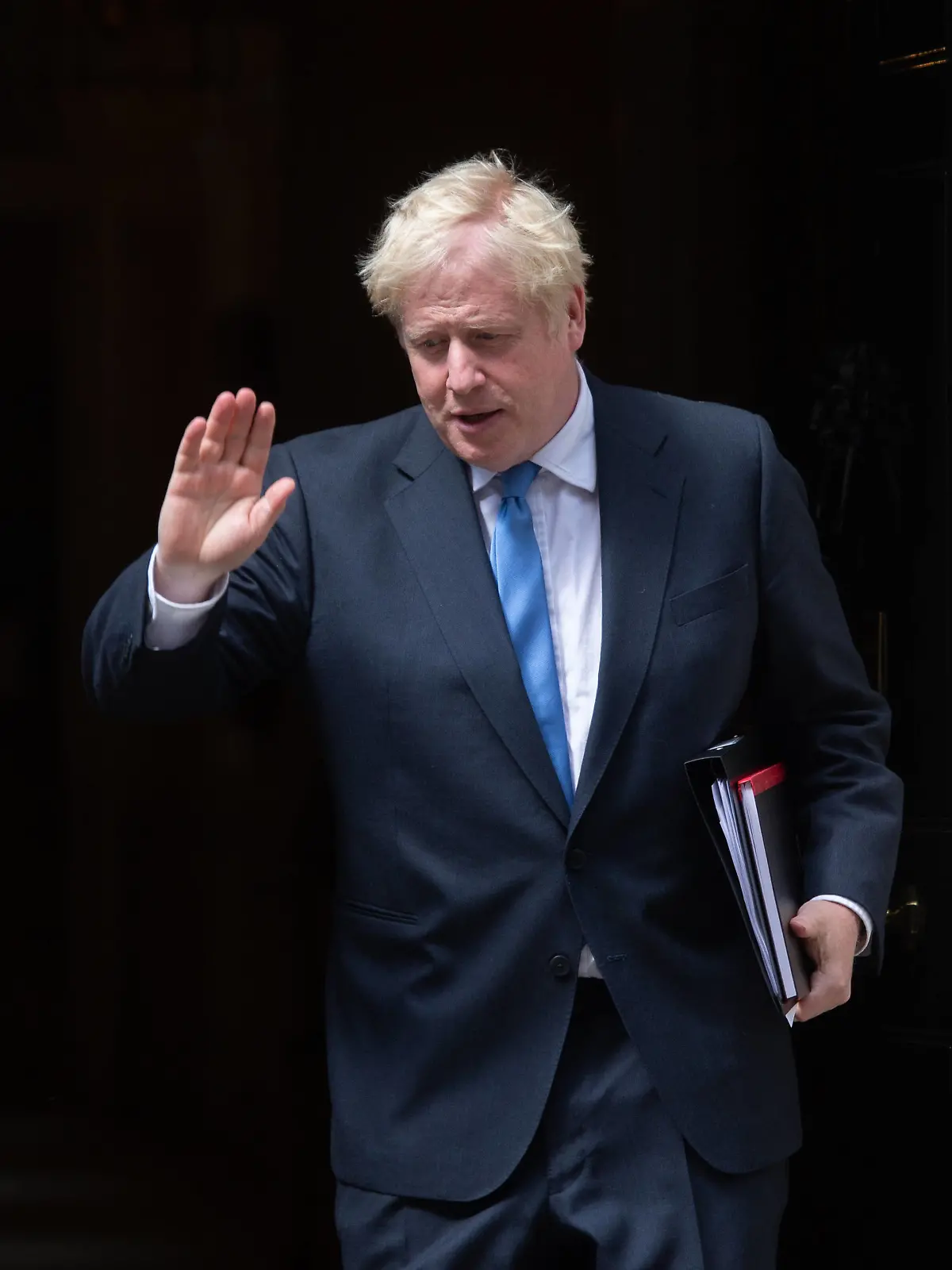  July 4, 2022, London, England, United Kingdom: UK Prime Minister BORIS JOHNSON leaves 10 Downing Street ahead of making a statement in House of Commons on NATO and G7 meetings. London United Kingdom - ZUMAs262 20220704_zip_s262_077 Copyright: xTayfunxSalcix