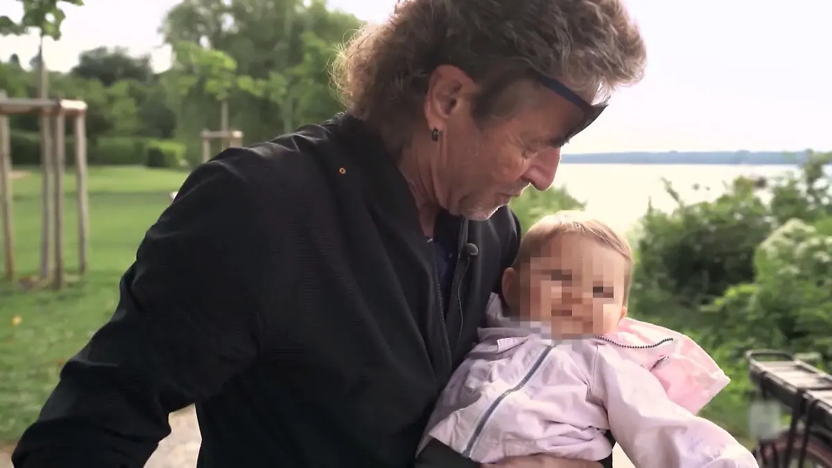 Peter Maffay: Hendrikje spricht über Familienleben Gemeinsam ziehen sie Baby Anouk groß