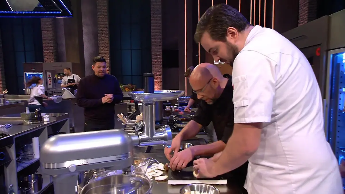 Das mach Team Jens Jakob aus dem Schweineblut Sie haben einen Plan