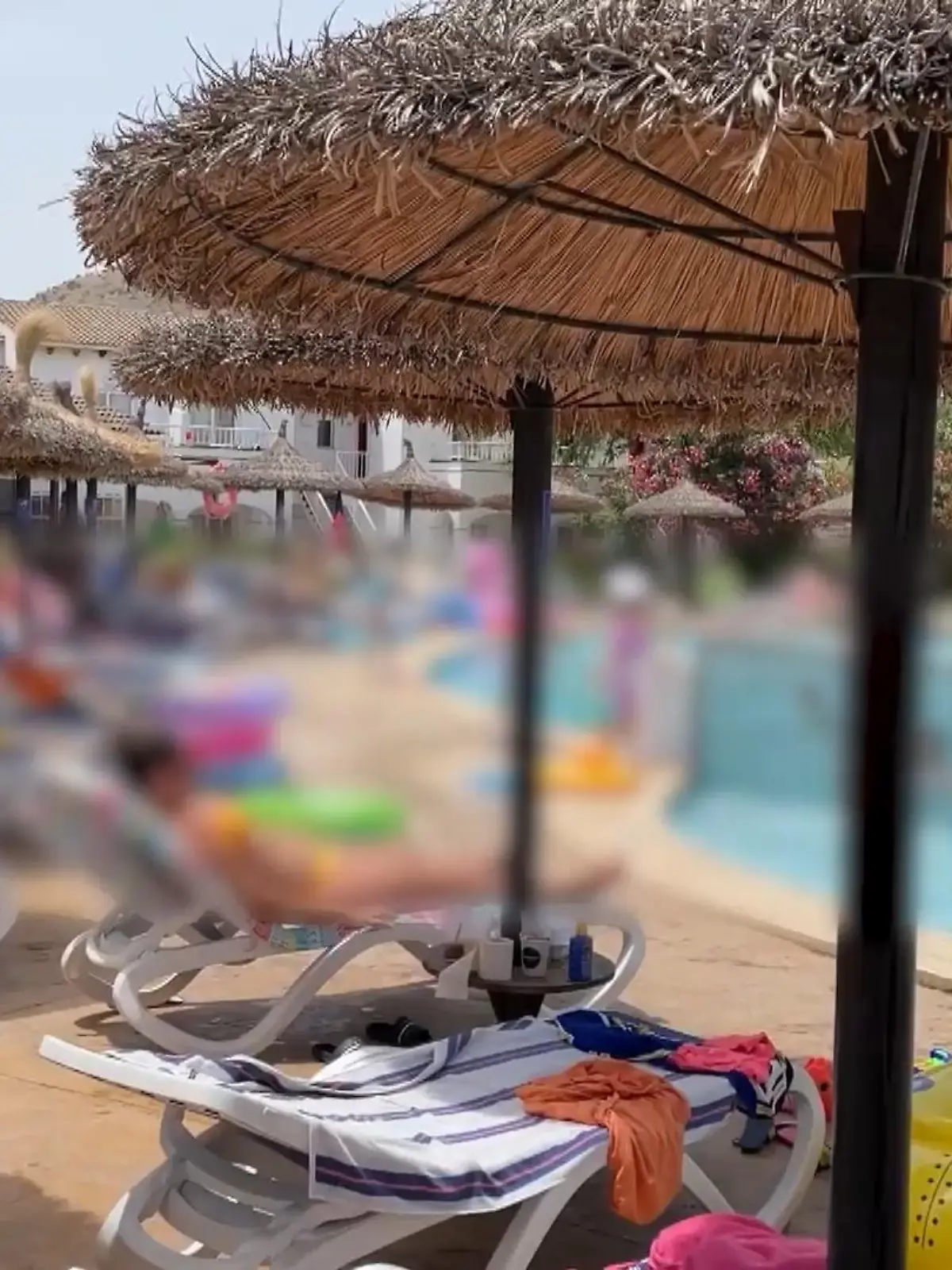 Wegen einer defekten Filterpumpe sind 26 Urlauber auf Mallorca verletzt worden. Sie alle erlitten eine Chlorvergiftung.