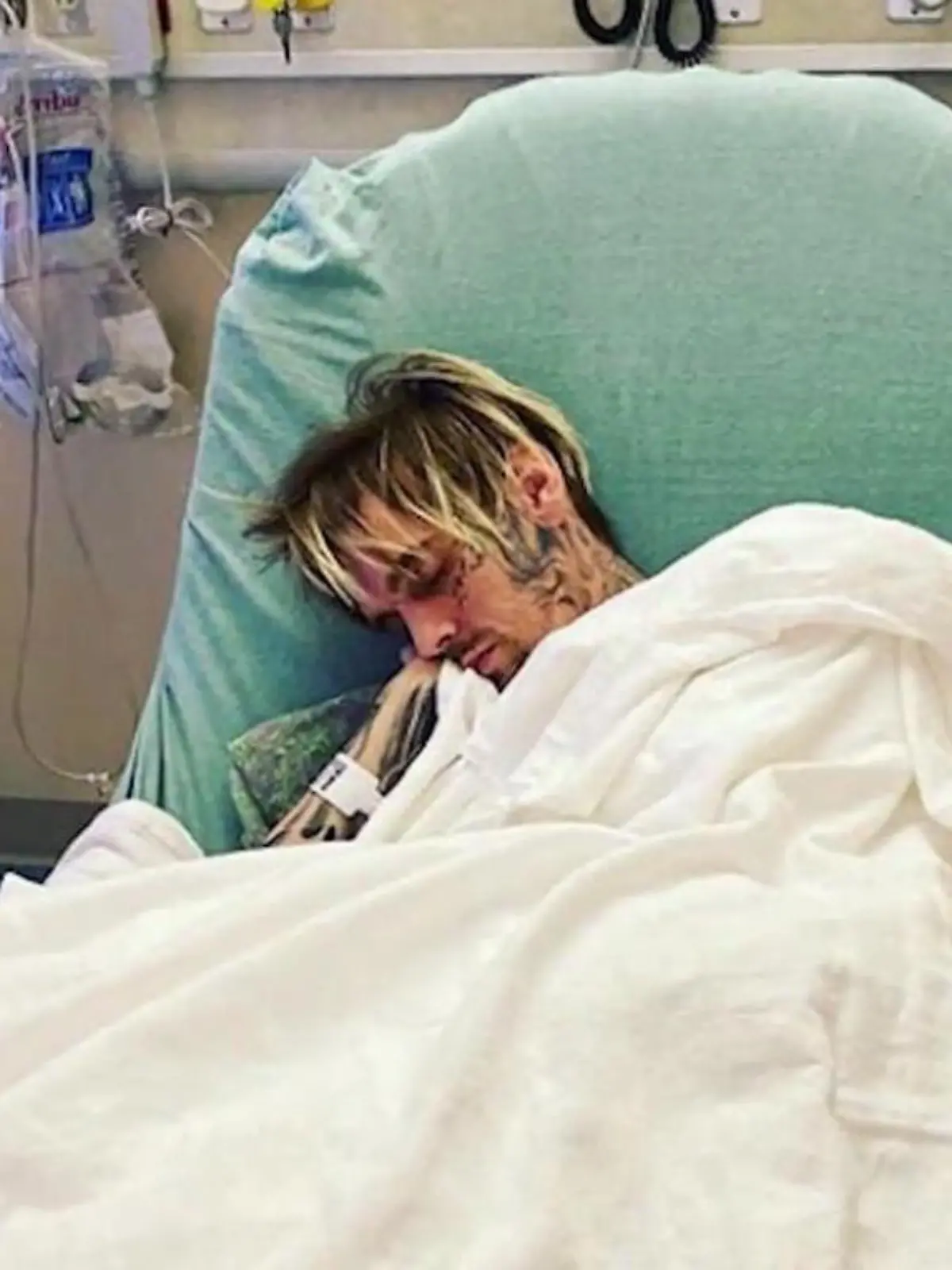 Bild zu: "Aaron Carter ins Krankenhaus eingeliefert"