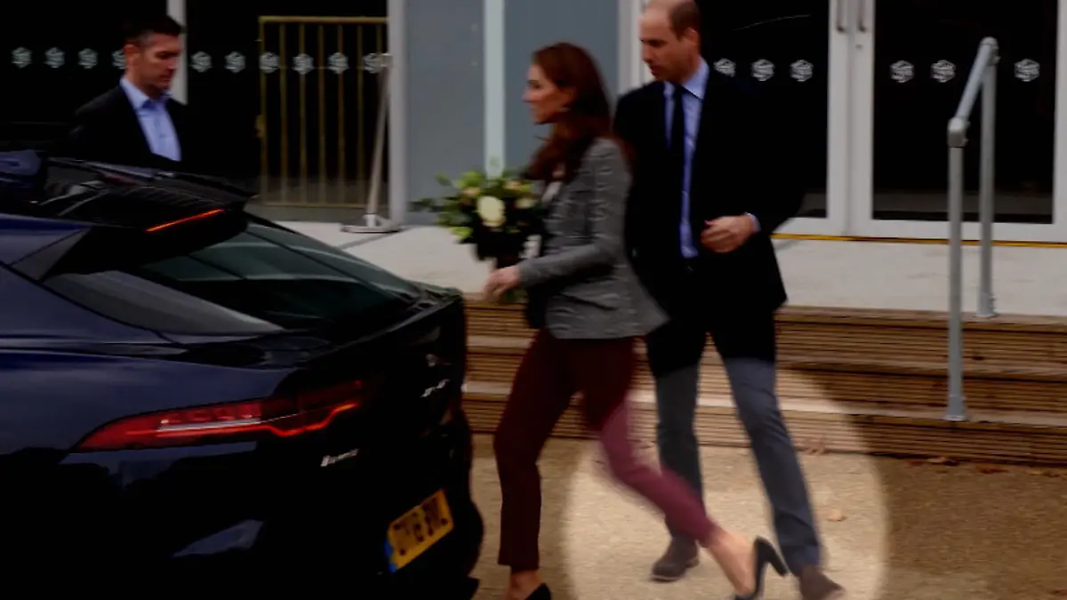 Hoppla, Herzogin Kate stolpert fast Eine Royal kommt ins Wackeln