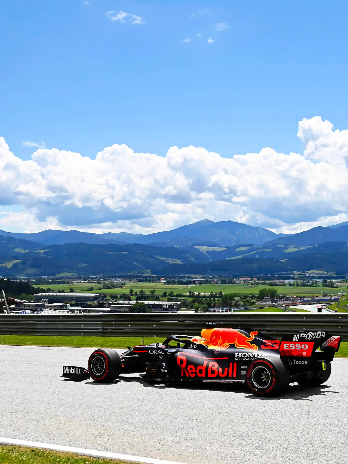 Formula 1 2021: Styrian GP RED BULL RING, AUSTRIA - JUNE 26: Max Verstappen, Red Bull Racing RB16B during the Styrian GP at Red Bull Ring on Saturday June 26, 2021 in Spielberg, Austria. Photo by Mark Sutton / Sutton Images Images PUBLICATIONxINxGERxSUIxAUTxHUNxONLY GP2108_103410_MS22378 