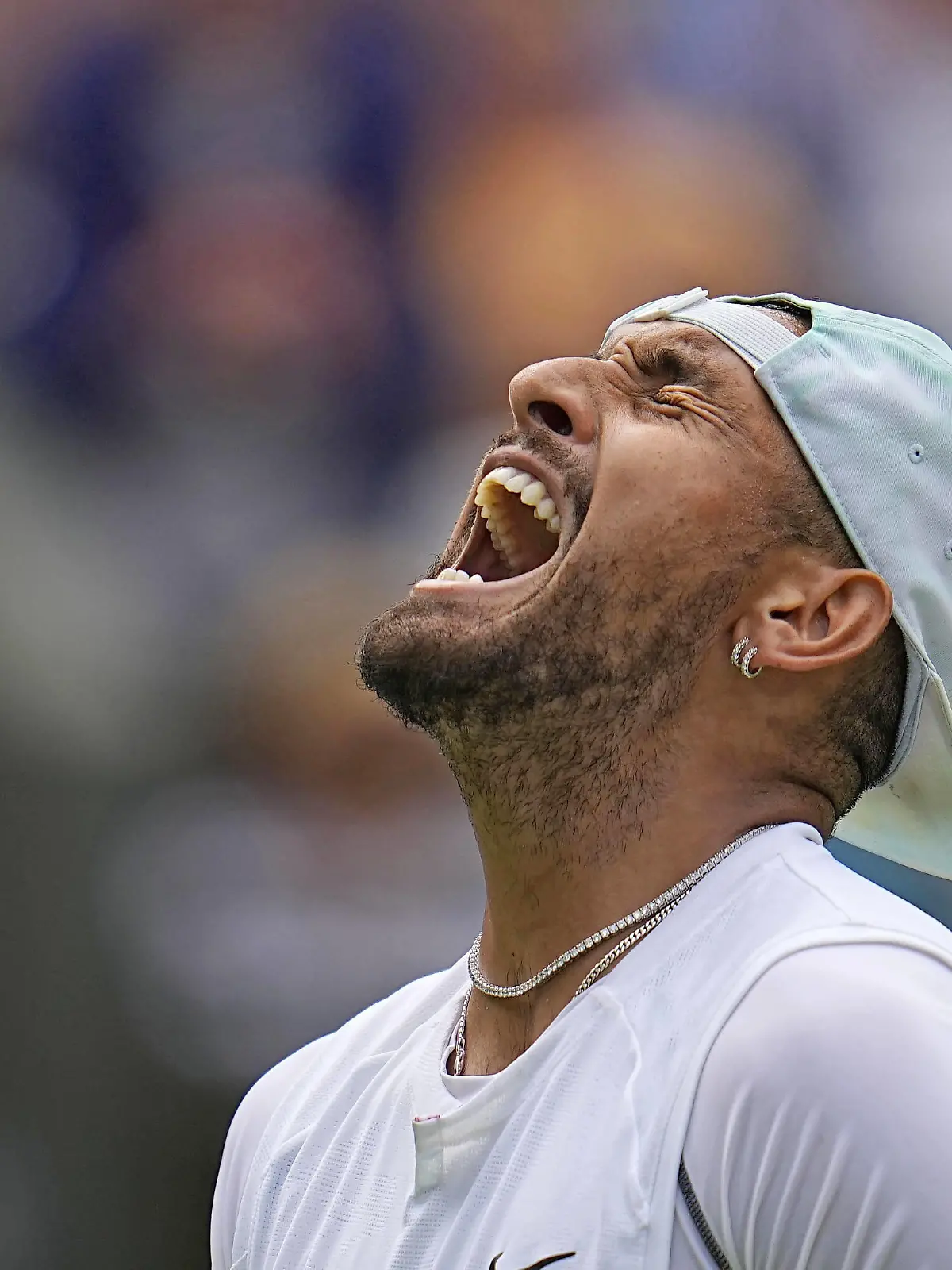 Tennis: Wimbledon championships Nick Kyrgios of Australia reacts after beating Brandon Nakashima of the United States in the fourth round of the Wimbledon tennis tournament in London on July 4, 2022. PUBLICATIONxINxGERxSUIxAUTxHUNxONLY A14AA0001310444P 