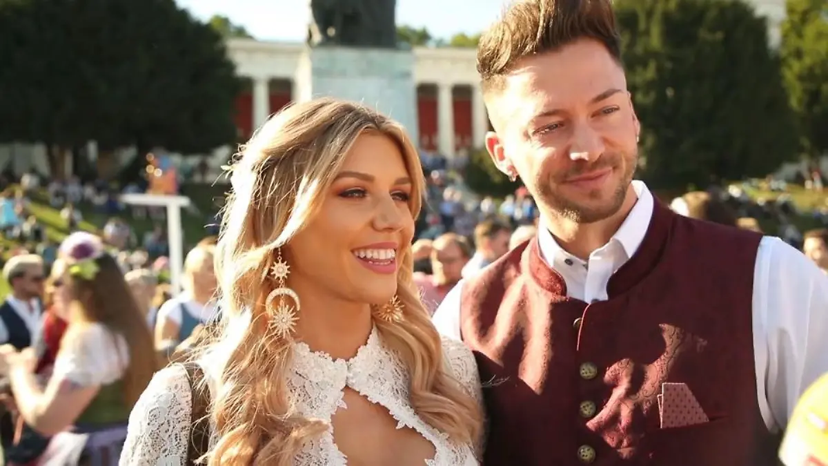 Gerda und Keno beim Oktoberfest Großes Interview