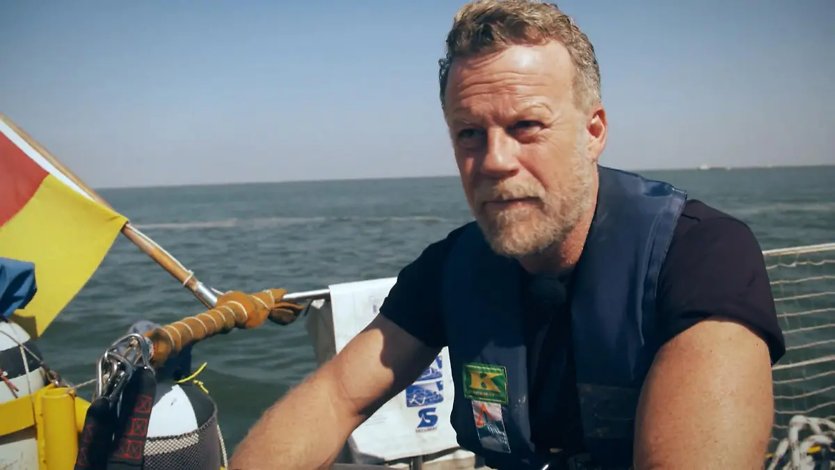 Jenke sucht Mikroplastik in der Nordsee Mit dem Forschungsschiff "Aldebaran"