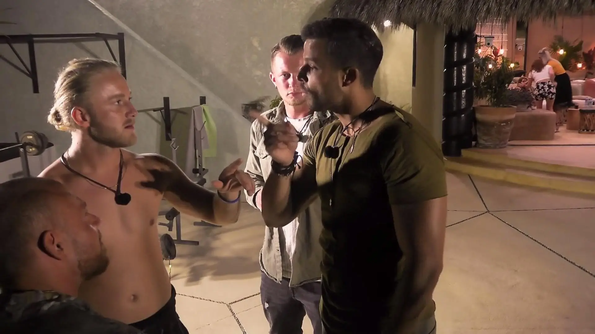 Vorschau "Paradise Hotel" Folge 7 Cold Opener