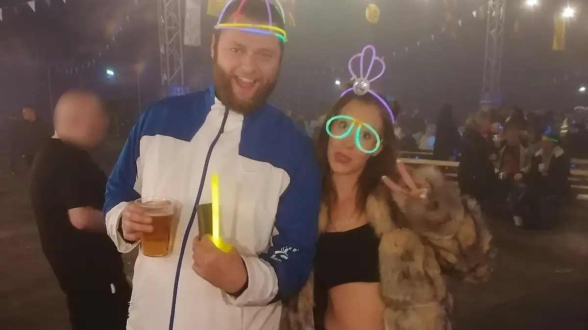 PIC FROM Kennedy News and Media (PICTURED: STACEY GRIMES, 33, WITH HER PARTNER NATHAN NEWMAN, 34, AT THE MUSIC FESTIVAL LAST OCTOBER) A mum almost lost her leg after being bitten by a spider at a music festival - leaving her with a wound that became so infected doctors had to cut out a chunk of it while she was awake. Stacey Grimes, from Southend-on-Sea, Essex, claims she had been to The Big 90s Festival in Southend, Essex, with her partner, in October last year, before a mark appeared on her lower right leg. The 33-year-old assumed she must have banged her leg and not realised, mistaking the mark for a bruise. DISCLAIMER: While Kennedy News and Media uses its best endeavours to establish the copyright and authenticity of all pictures supplied, it accepts no liability for any damage, loss or legal action caused by the use of images supplied and the publication of images is solely at your discretion. SEE KENNEDY NEWS COPY - 0161 697 4266