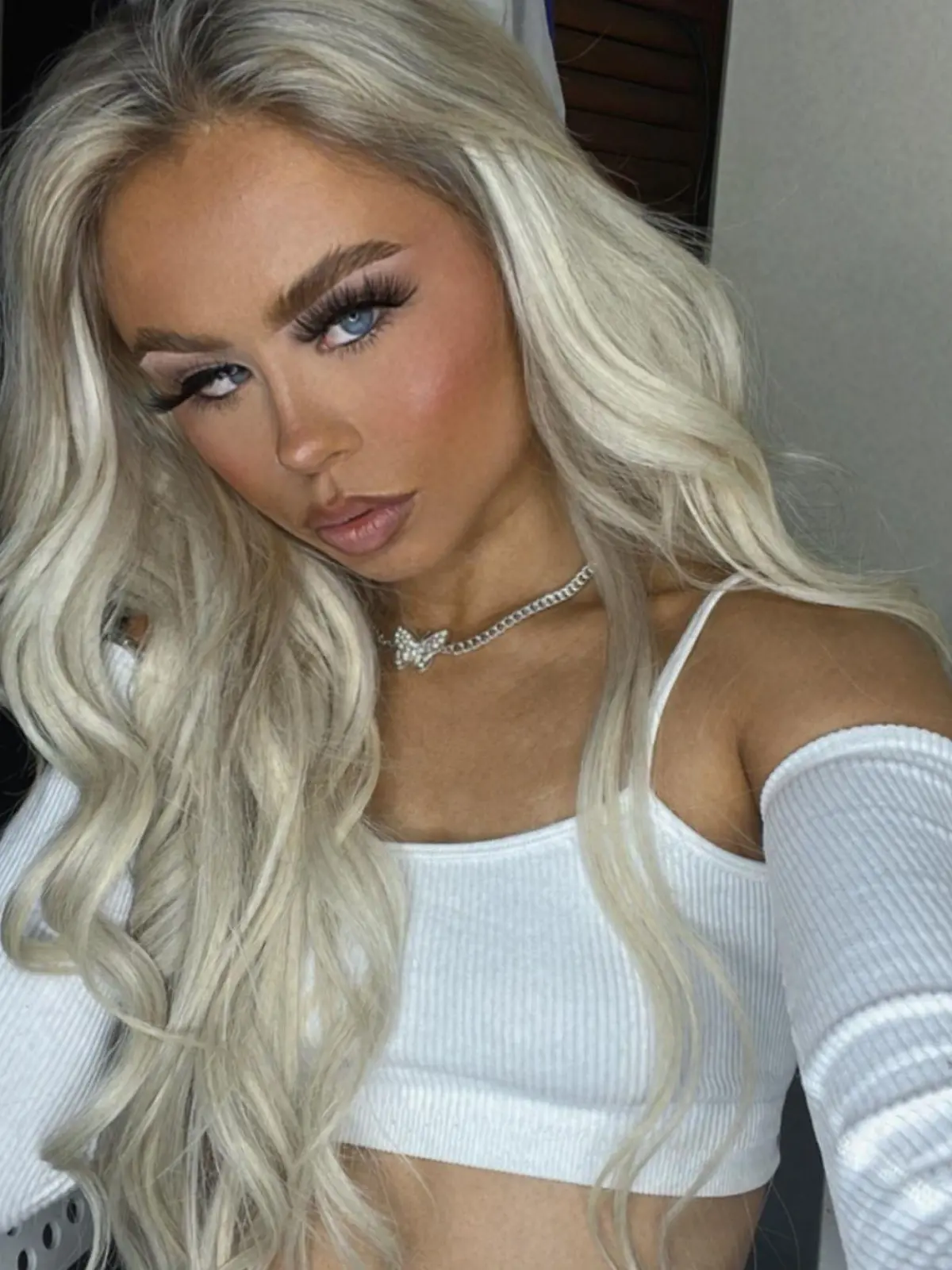 TikTok-Star Elley Davies zeigt sich jetzt ganz freizügig bei "OnlyFans".