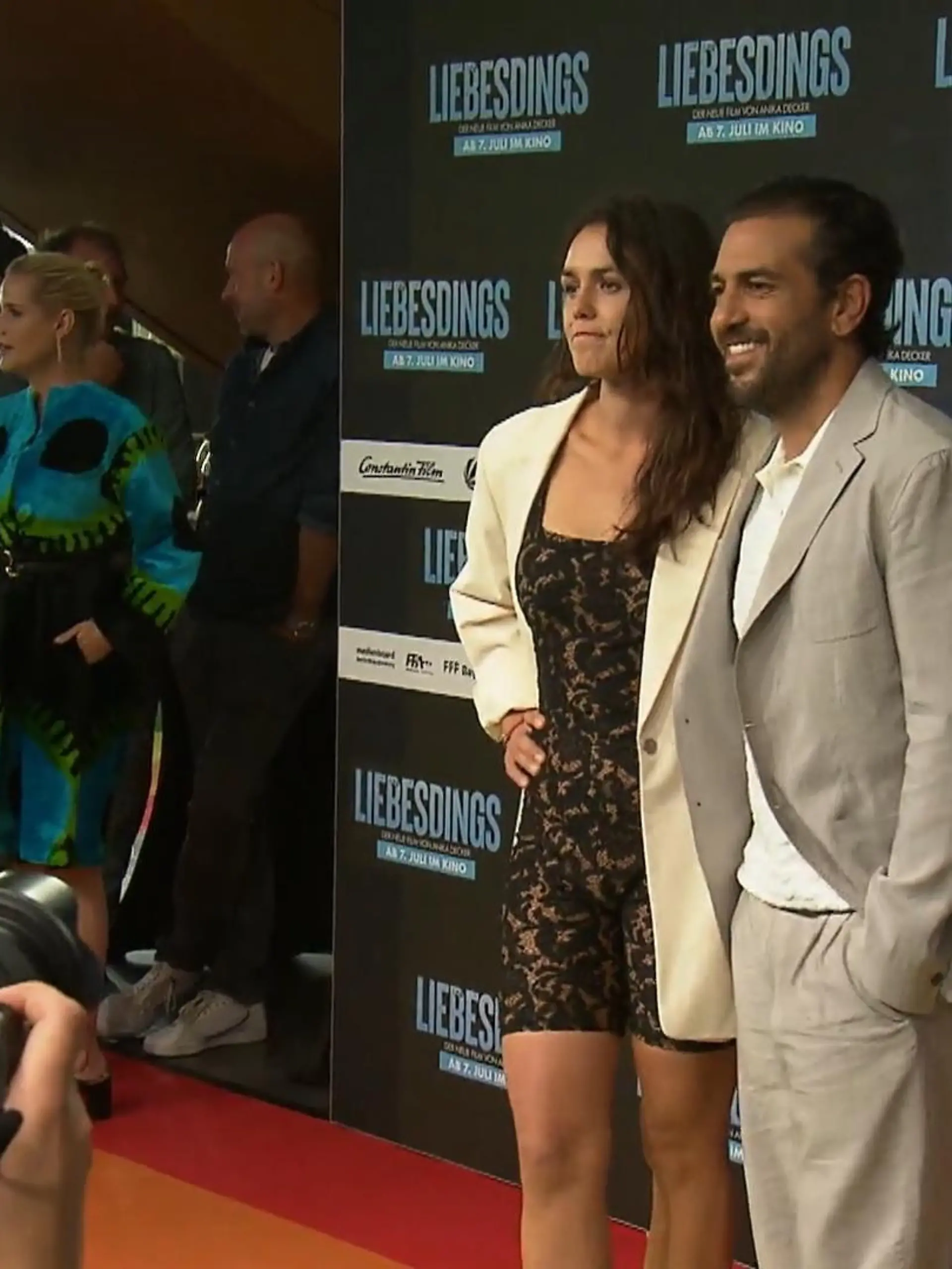 Bild zu: "NRW-Filmpremiere mit Elyas M'Barek"