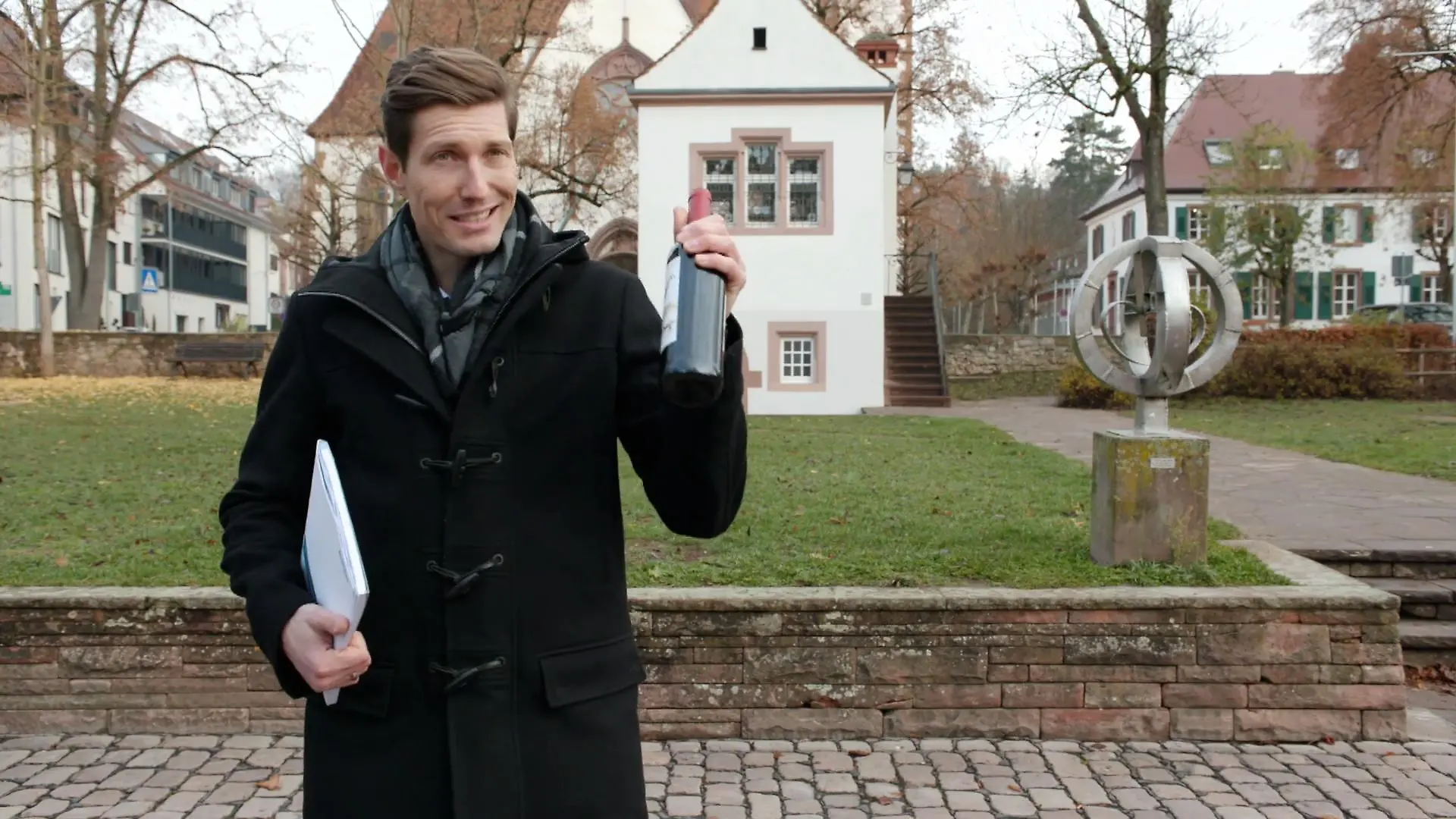 17.000 Euro Schaden wegen einer Weinflasche? Timo Heitmann in Emmendingen