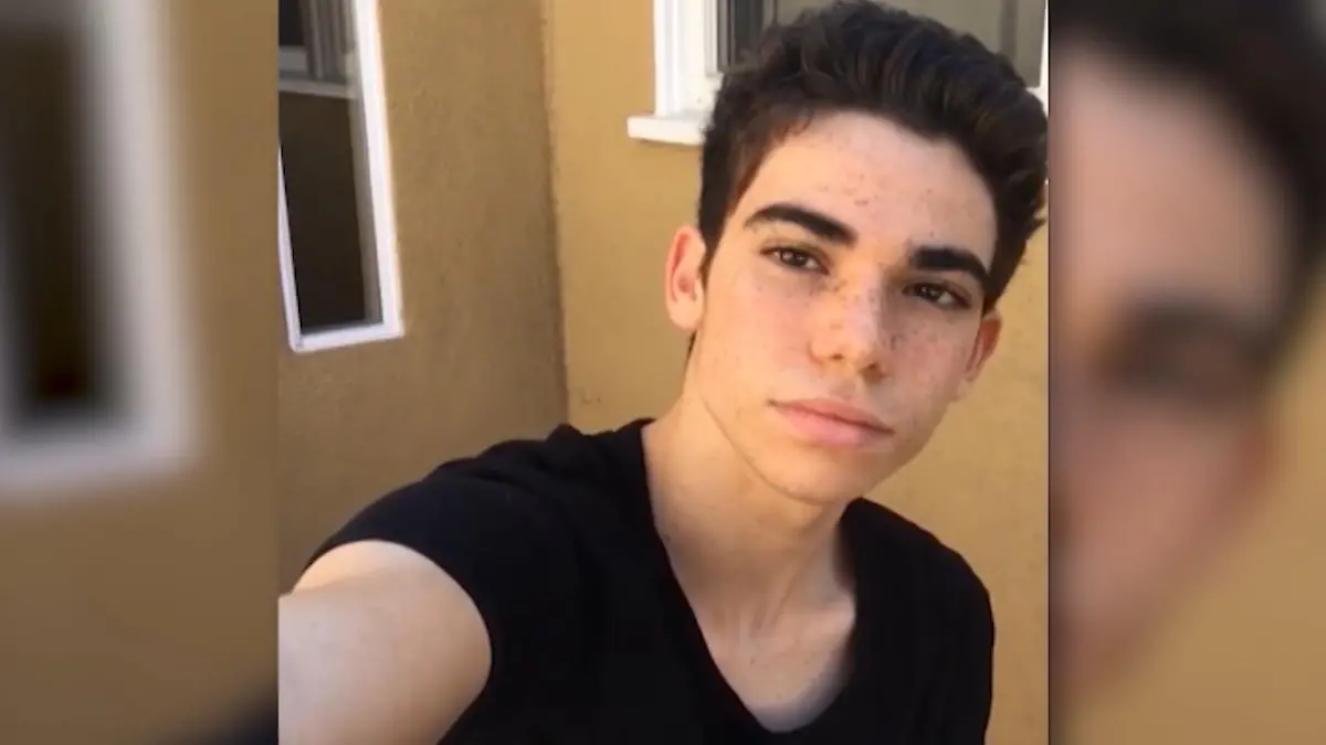 Zum ersten Mal sprechen Eltern von Cameron Boyce über den plötzlichen Tod Emotionales Interview