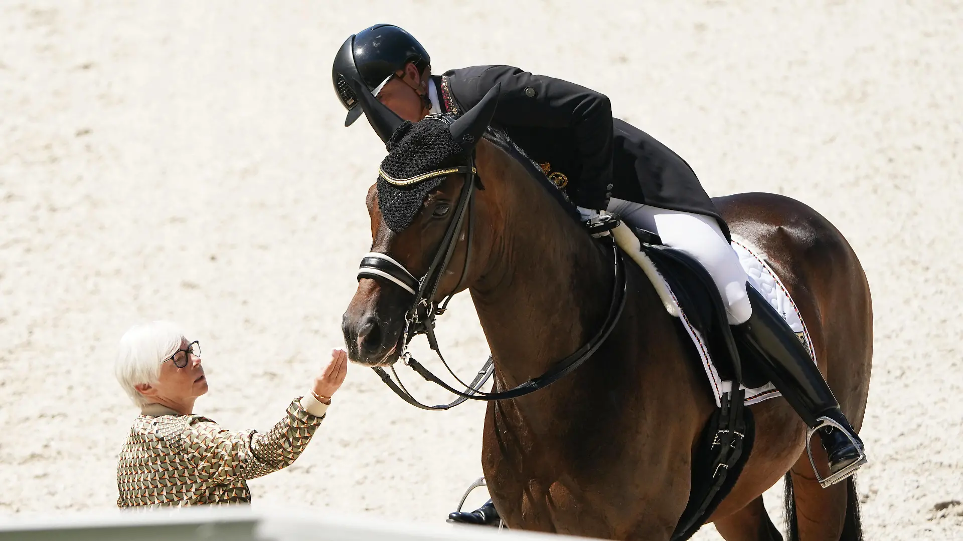 Pferdesport/Weltfest des Pferdesports CHIO Aachen 2022/ World Equestrian Festival CHIO Aachen 2022, .02.07.2022 . MEGGLE-Preis, Wertungsprüfung für den Lambertz Nationenpreis, Grand Prix Sp cial CDIO5* Isabell Werth, DSP Quantaz hatte blut am Maul *** Equestrian Sport World Equestrian Festival CHIO Aachen 2022 World Equestrian Festival CHIO Aachen 2022, 02 07 2022 MEGGLE Prize, Competition for the Lambertz Nations Cup, Grand Prix Sp cial CDIO5 Isabell Werth, DSP Quantaz had blood on his mouth