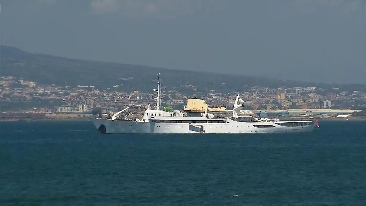 Auf dieser Luxus-Yacht heiraten Heidi und Tom Auf dem Weg nach Capri