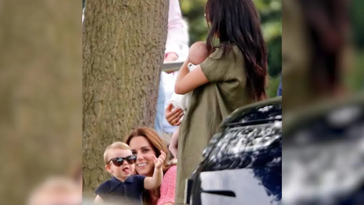 Archie und Louis: Erstes öffentliches Playdate Verspiele Mini-Royals