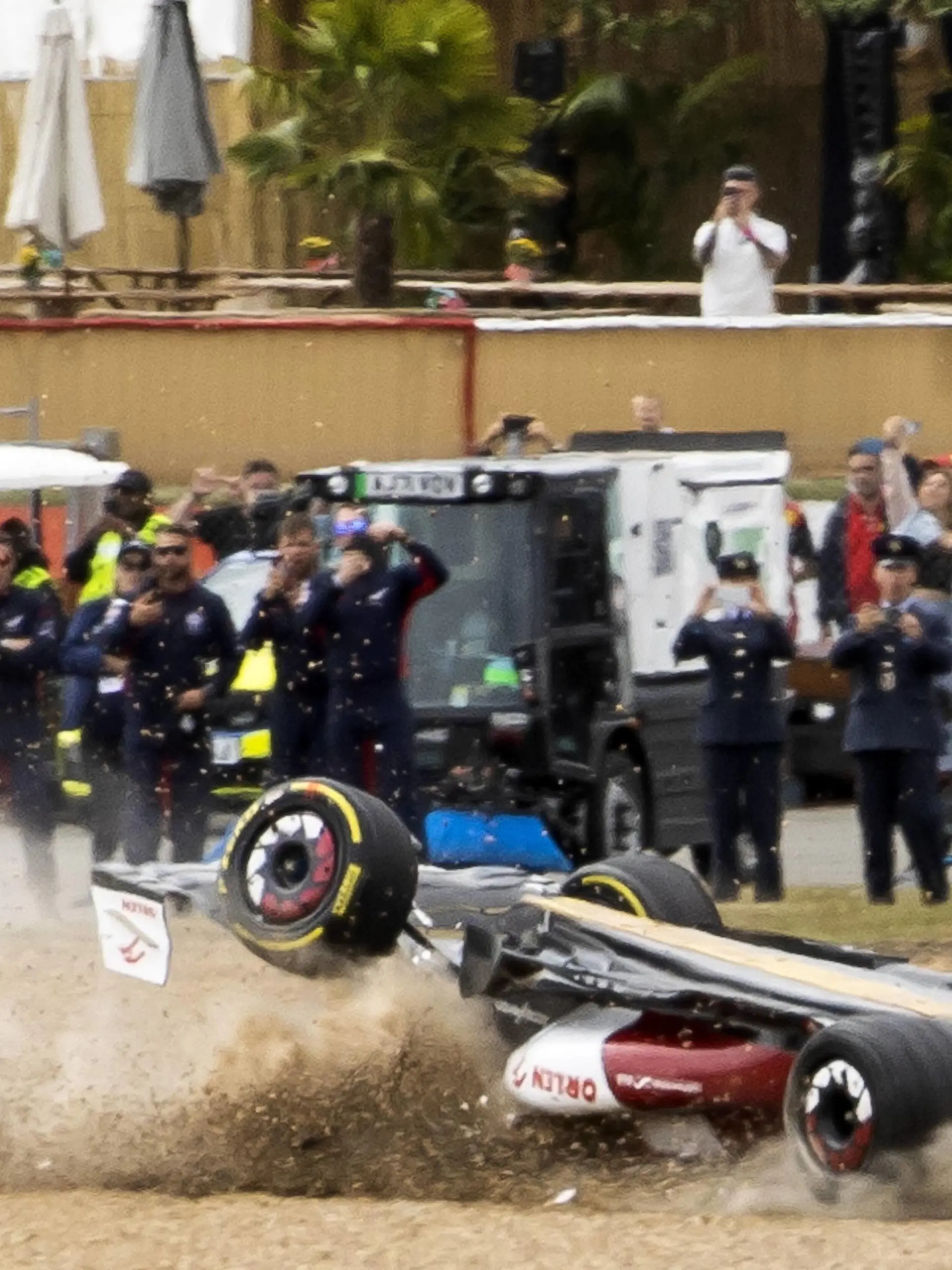  NORTHAMPTON - Guanyu Zhou 24 driving the Alfa Romeo C40 crashes during the F1 Grand Prix of Great Britain at Silverstone on July 3, 2022 in Northampton, England. REMKO DE WAAL F1 Grand Prix of Great Britain 2022 xVIxANPxSportx/xxANPxIVx *** NORTHAMPTON Guanyu Zhou 24 driving the Alfa Romeo C40 crashes during the F1 Grand Prix of Great Britain at Silverstone on July 3, 2022 in Northampton, England REMKO DE WAAL F1 Grand Prix of Great Britain 2022 xVIxANPxSportx xxANPxIVx 451278711 originalFilename: 451278711.jpg