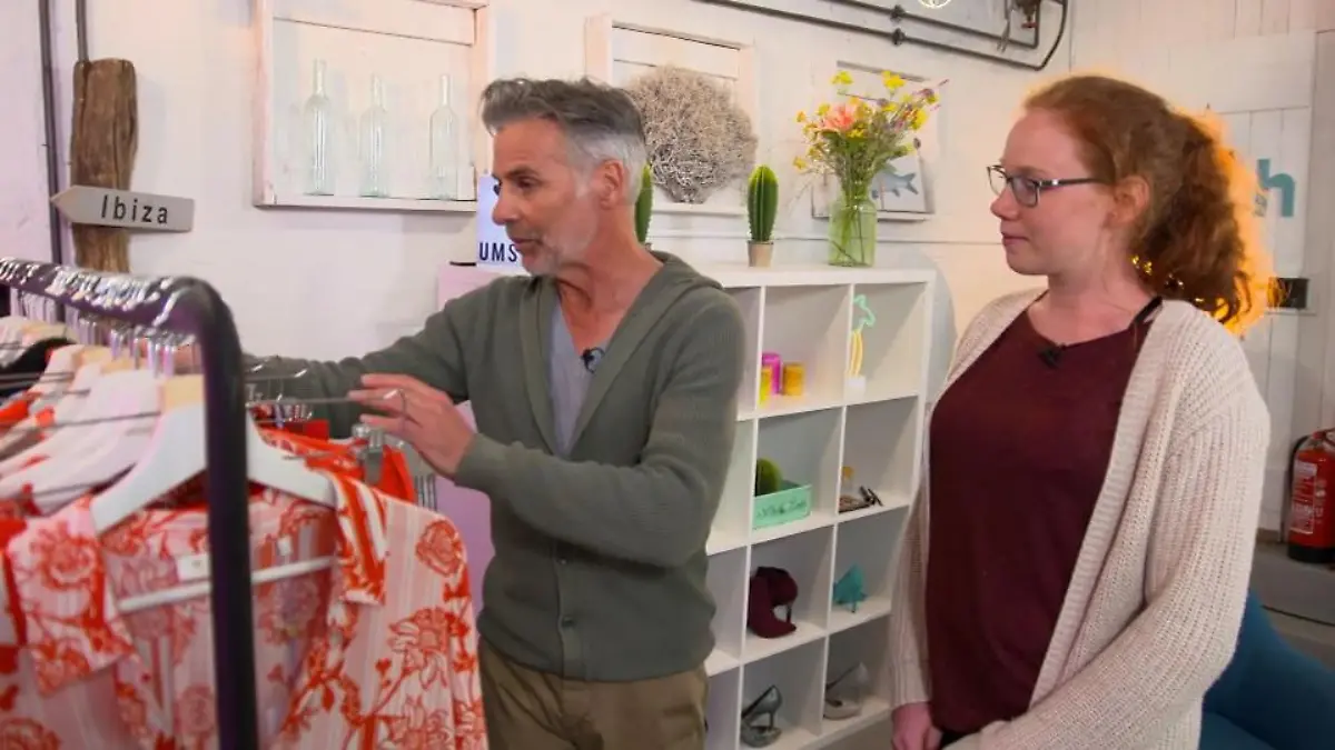 Isabel will mehr Farbe – die soll sie bekommen! Frédéric greift tief in seine Garderobe
