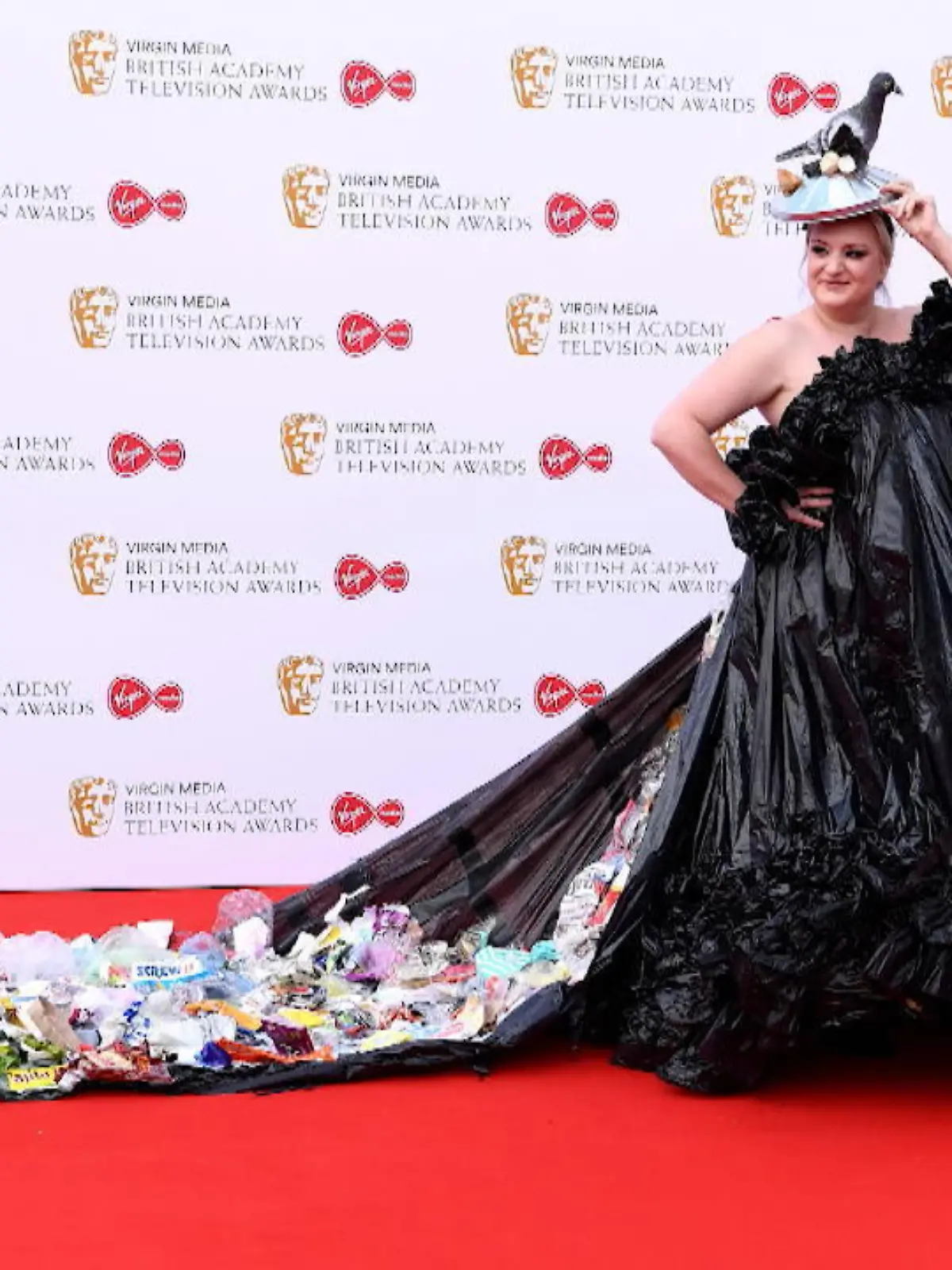 Bild zu: "Daisy May Coopers "Trash"-Look"