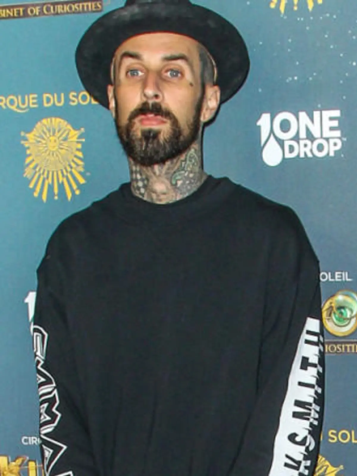 Travis Barker: So geht es dem Blink-182-Star nach Klinik-Einlieferung