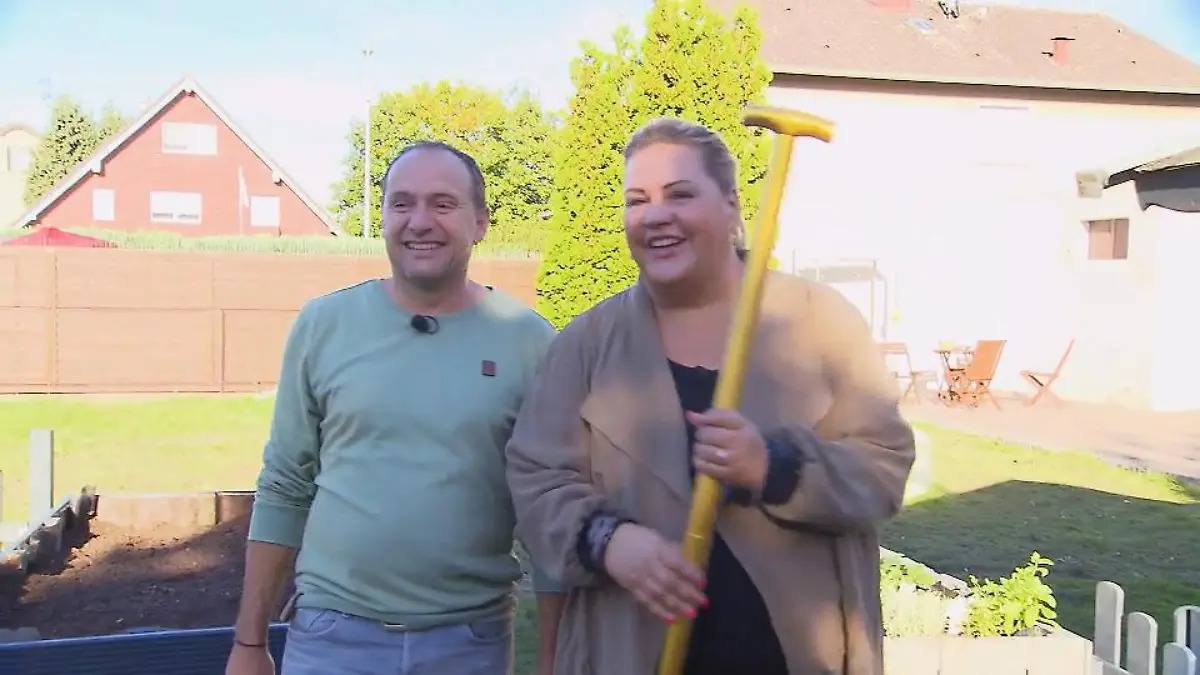 Und der goldene Spaten geht an... Das Schlidkrötenparadies!