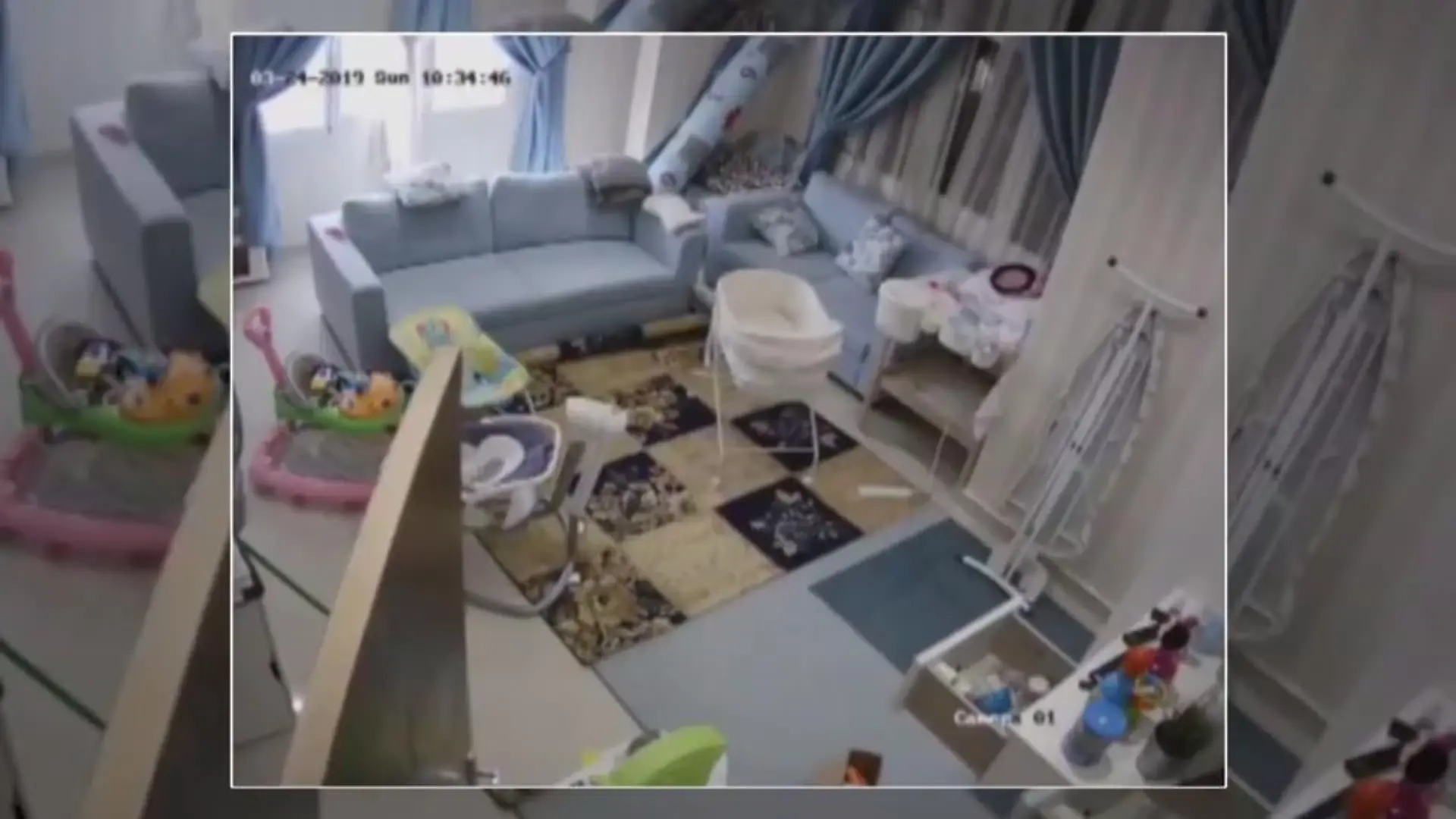Baby Rettung: Dach stürzt plötzlich ein!