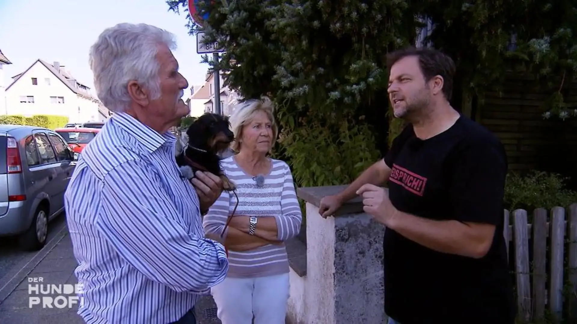 Werner und Erika müssen jetzt ignorieren lernen Max bellt für Aufmerksamkeit