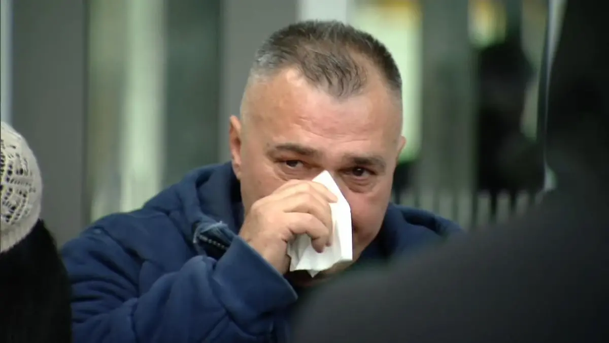 Susannas Mutter kann ihre Tränen nicht verbergen Prozess gegen den Killer