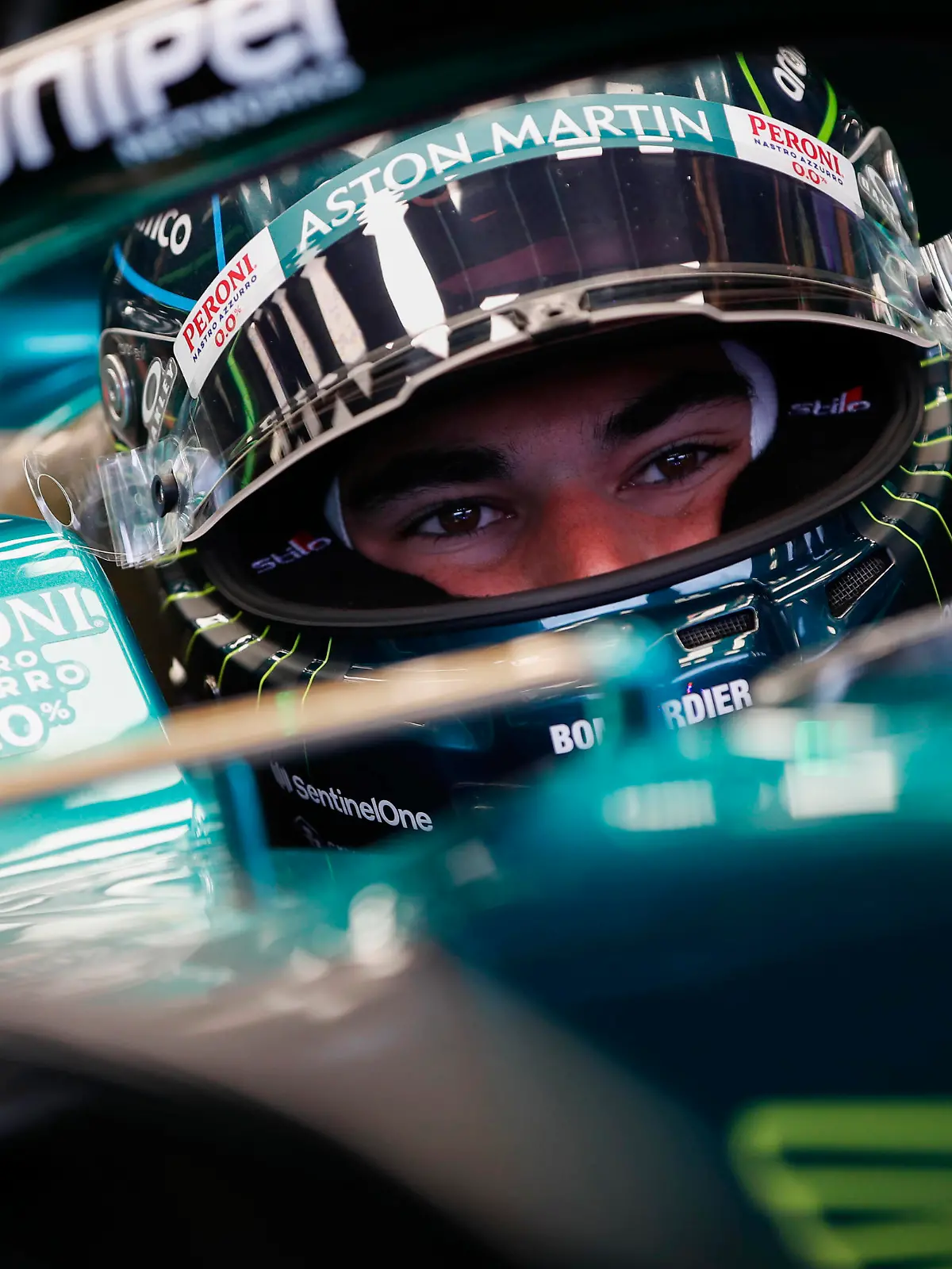 Formula 1 2022: British GP SILVERSTONE CIRCUIT, UNITED KINGDOM - JULY 01: Lance Stroll, Aston Martin during the British GP at Silverstone Circuit on Friday July 01, 2022 in Northamptonshire, United Kingdom. Photo by Zak Mauger / LAT Images Images PUBLICATIONxINxGERxSUIxAUTxHUNxONLY GP2210_115529_54I6497 