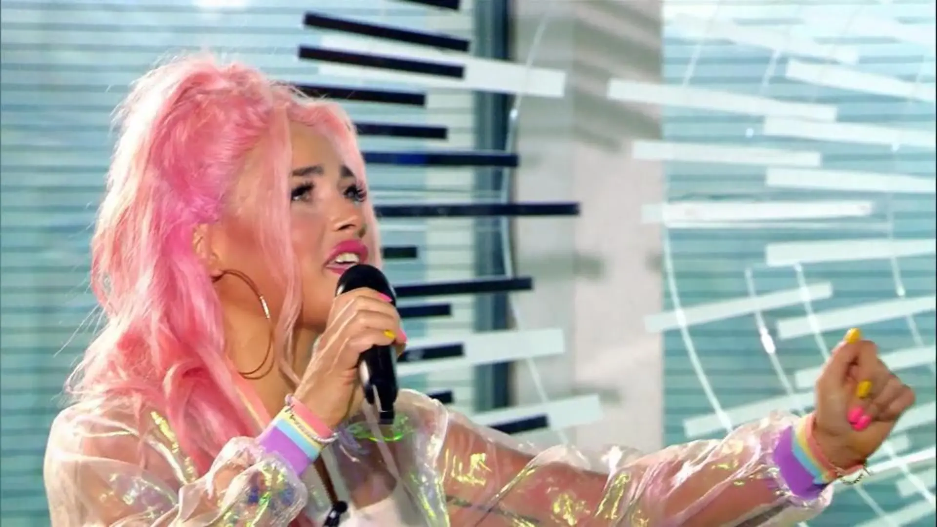 Dieter Bohlen: "Kannste auch twerken?" Laura Morante bei DSDS