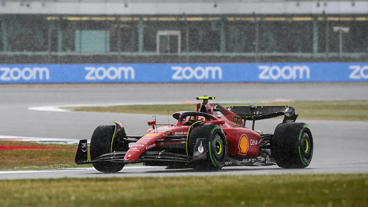  Formula 1 2022: British GP SILVERSTONE CIRCUIT, UNITED KINGDOM - JULY 01: Carlos Sainz, Ferrari F1-75 during the British GP at Silverstone Circuit on Friday July 01, 2022 in Northamptonshire, United Kingdom. Photo by Mark Sutton / Sutton Images Images PUBLICATIONxINxGERxSUIxAUTxHUNxONLY GP2210_130006MS1_6393