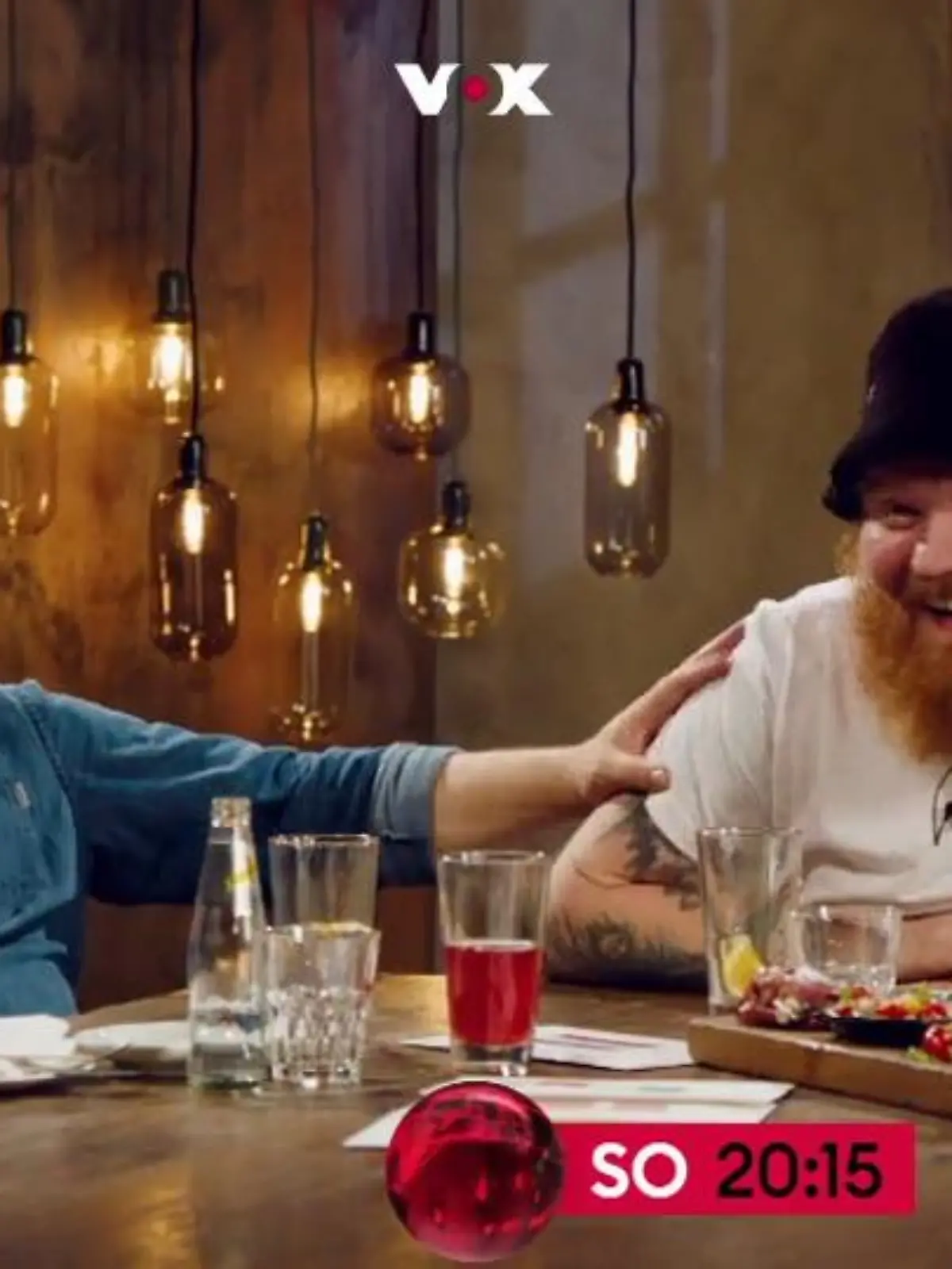 Bild zu: "Lukas Mraz und Tim Mälzer treffen aufeinander"