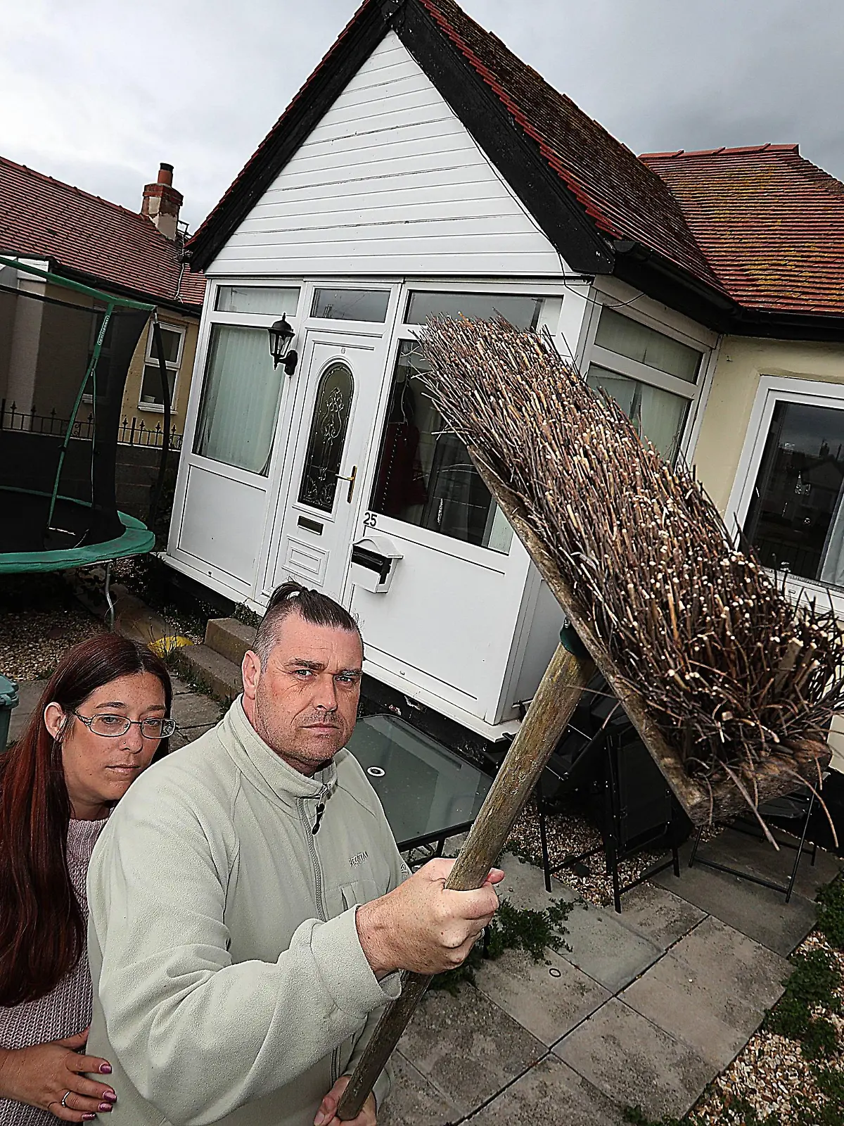EXCLUSIVE: Nicki and Dave Baker of Woodside Avenue, Kinmel Bay say their lives are blighted by a pair of Herring Gulls that have nested on their roof. They say they are constantly mobbed by the parent birds and have had to defend themselves when leaving their home with a broom. Pictured: The Herring Gulls have been said to have been aggressive towards anyone near the property. Photo by Ian Cooper. 28 Jun 2022 Pictured: Nicki and Dave Baker of Woodside Avenue, Kinmel Bay say their lives are blighted by a pair of Herring Gulls that have nested on their roof. They say they are constantly mobbed by the parent birds and have had to defend themselves when leaving their home with a broom. Photo by Ian Cooper. Photo credit: Mirrorpix / MEGA TheMegaAgency.com +1 888 505 6342 (Mega Agency TagID: MEGA873261_002.jpg) [Photo via Mega Agency]