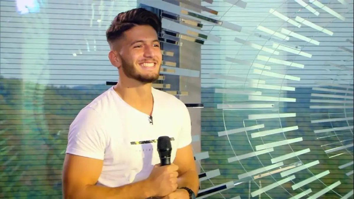 Romantik pur! Momo singt sich in Pietros Herz