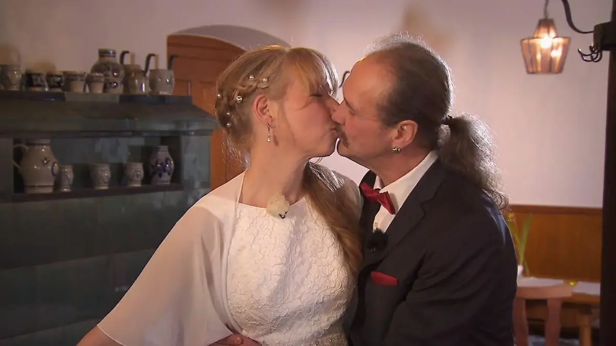 Martina und Gottfried sagen "Ja" Total verliebt und glücklich