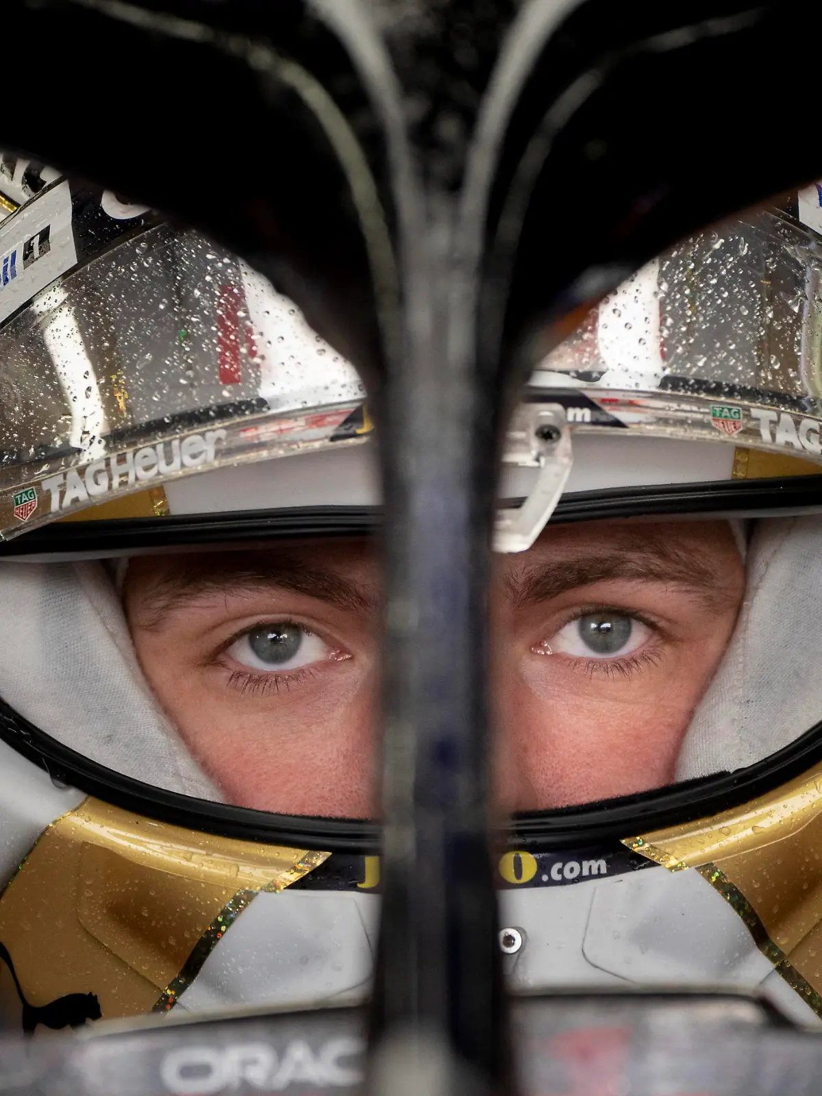  June 18, 2022, Montreal, PQ, Canada: Red Bull Racing Max Verstappen of the Netherlands sits in his car during the third practice session at the Formula One Canadian Grand Prix in Montreal, Saturday, June 18, 2022. Max Verstappen PUBLICATIONxINxGERxSUIxAUTxONLY - ZUMAc35_ 20220618_zaf_c35_035 Copyright: xPaulxChiassonx