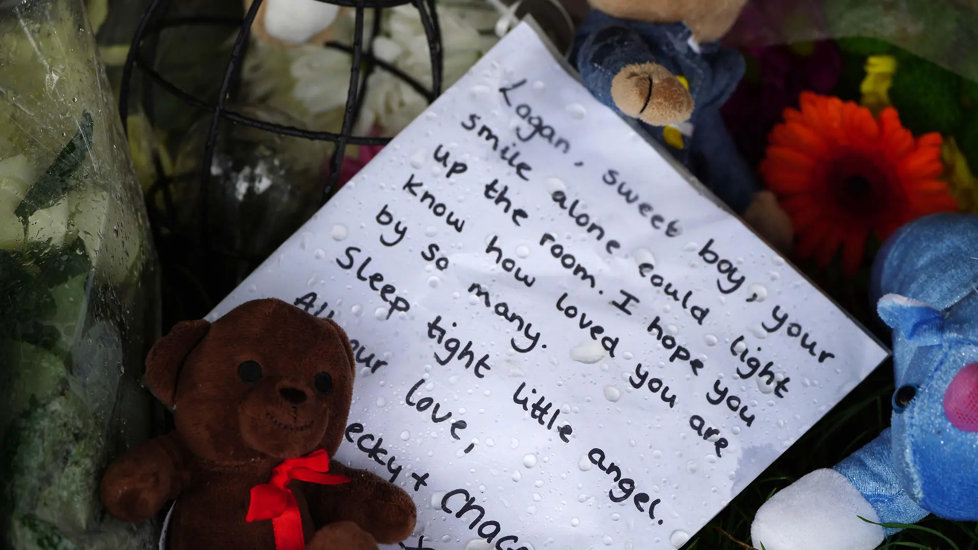 Boy found dead in river. Tributes left in Pandy Park in Bridgend, south Wales, near to where a five-year-old boy was found dead in the Ogmore River on Saturday. Picture date: Monday August 2, 2021. A 39-year-old man, a 30-year-old woman and a 13-year-old boy, all from the Bridgend area, have been arrested on suspicion of murder. See PA story POLICE Bridgend. Photo credit should read: Ben Birchall/PA Wire URN:61379255
