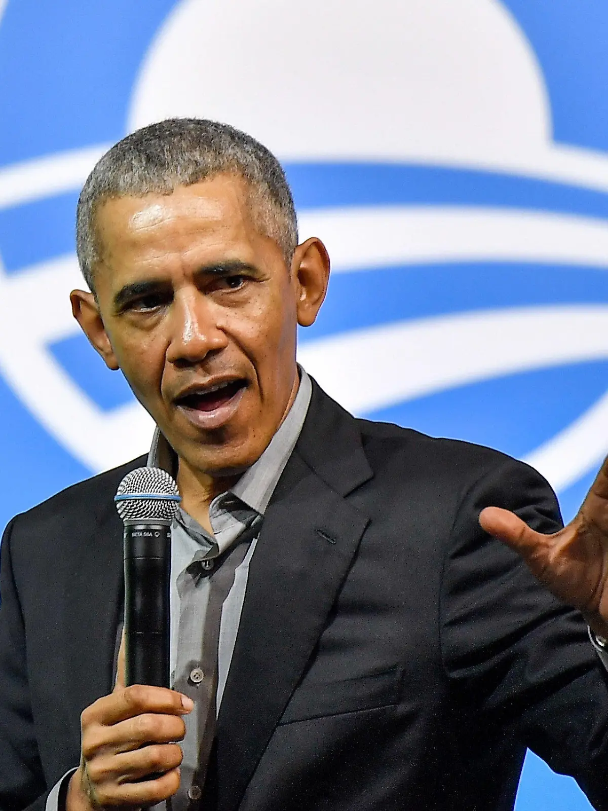 13.12.2019, Malaysia, Kuala Lumpur: Barack Obama, ehemaliger Präsident der USA, spricht während einer Veranstaltung der Obama Foundation. Foto: Shafiq Hashim/BERNAMA/dpa +++ dpa-Bildfunk +++