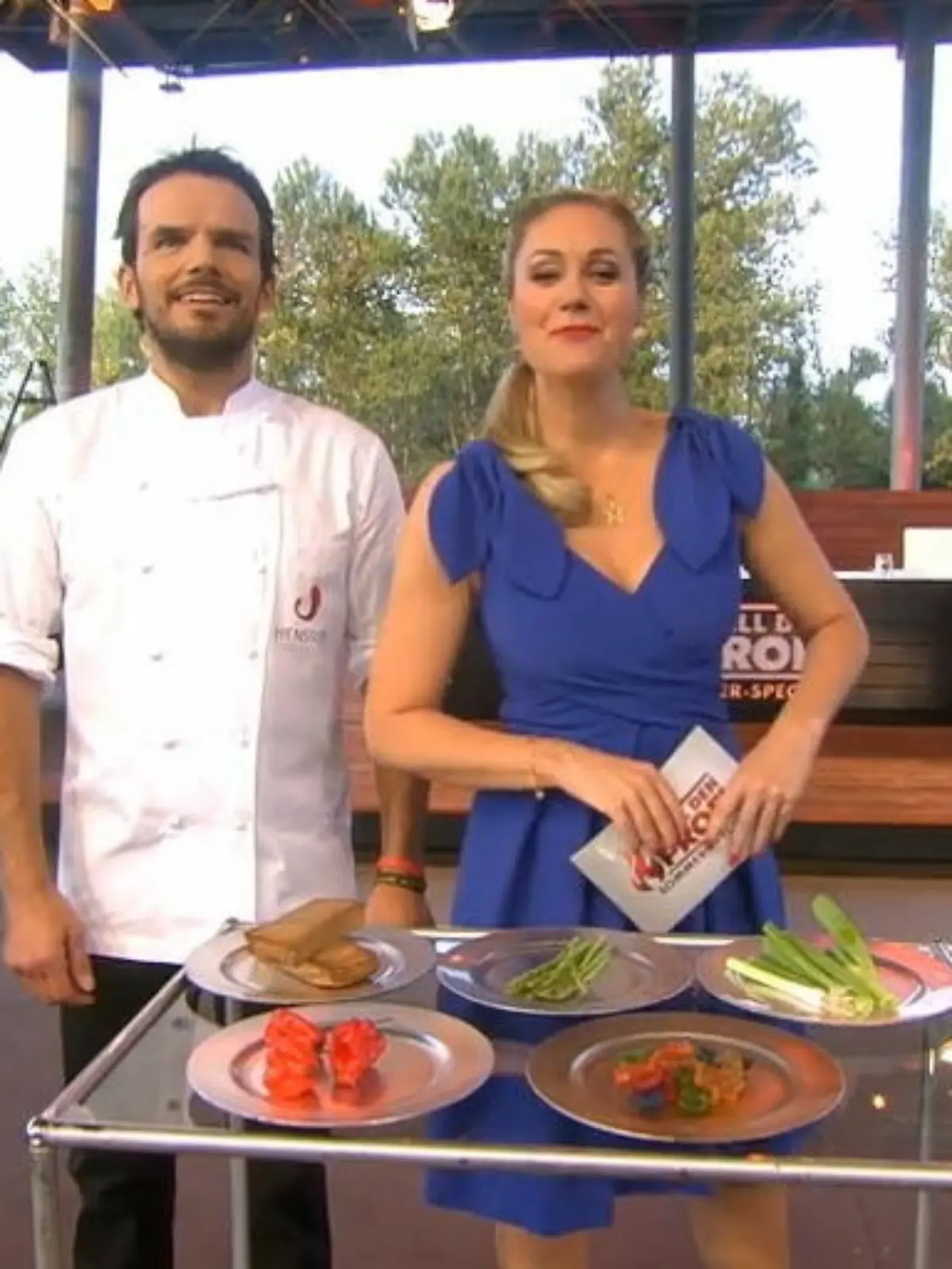 Bild zu: "Henssler hat an der Zuschauer-Zutat zu knabbern"