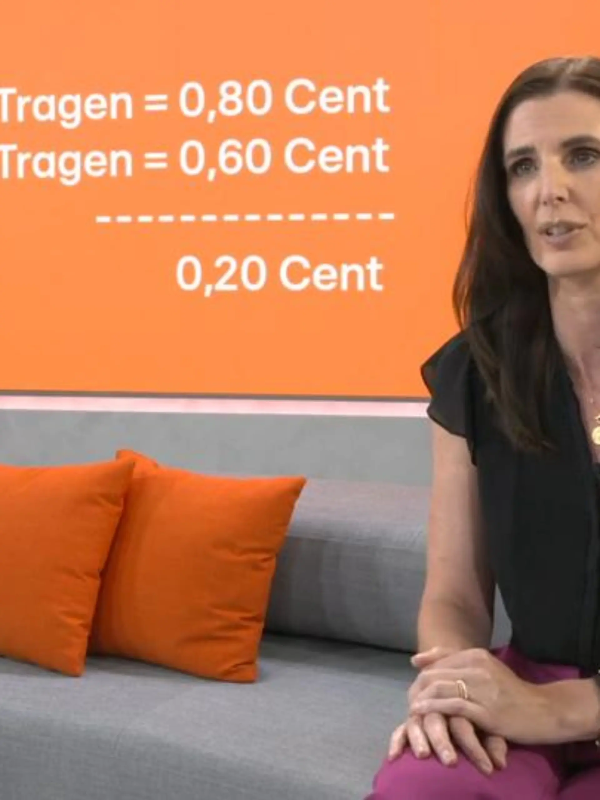 Wieviel geben Sie im Monat für Kleidung aus? Laut einer aktuellen Forsa-Umfrage sagt die Mehrheit der Deutschen: Bis zu 50 Euro. Ärgerlich – und das kennen wir alle – ist, wenn nach nur wenigen Wäschen die Kleidung ausgeleiert oder fehlerhaft aussieht. Dann muss ein neues Teil her oder es verstaubt im Schrank. Welche Summen in unseren Schränken schlummern und warum teure Kleidung beim Sparen helfen kann - das erklärt RTL-Finanzexpertin Susanne Althoff.