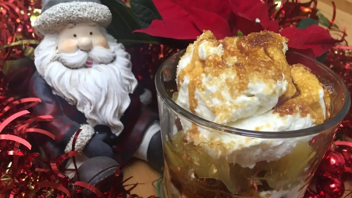 Lieblingsgericht Apfel-Schoko-Karamell-Schichtcreme  Köstliches Weihnachtsdessert