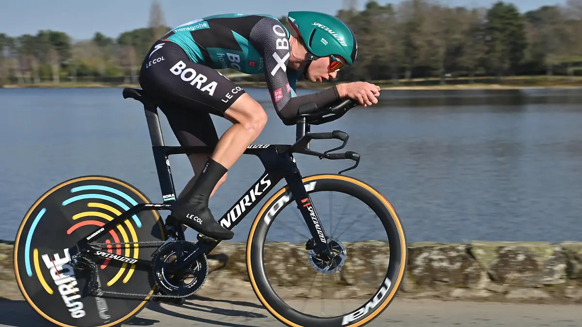 Russian Aleksandr Vlasov of Bora-Hansgrohe pictured in action during the fourth stage of 80th edition of the Paris-Nice cycling race, an individual time trial, from Domerat to Montlucon 13,4km, Wednesday 09 March 2022. DAVIDxSTOCKMAN PUBLICATIONxNOTxINxBELxFRAxNED x19737552x
