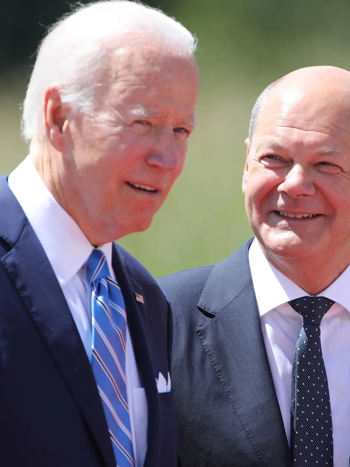  G 7 summit 2022 Schloss Elmau Joe Biden und Olaf Scholz, Elmau Bayern Deutschland Schloß Elmau *** G 7 summit 2022 Elmau Castle Joe Biden and Olaf Scholz, Elmau Bavaria Germany Elmau Castle